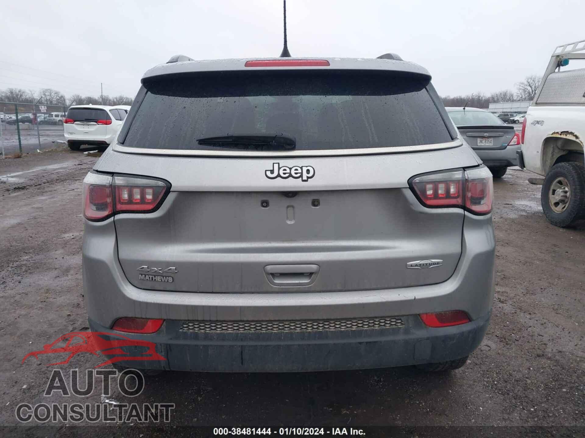 JEEP COMPASS 2018 - 3C4NJDBB1JT349942