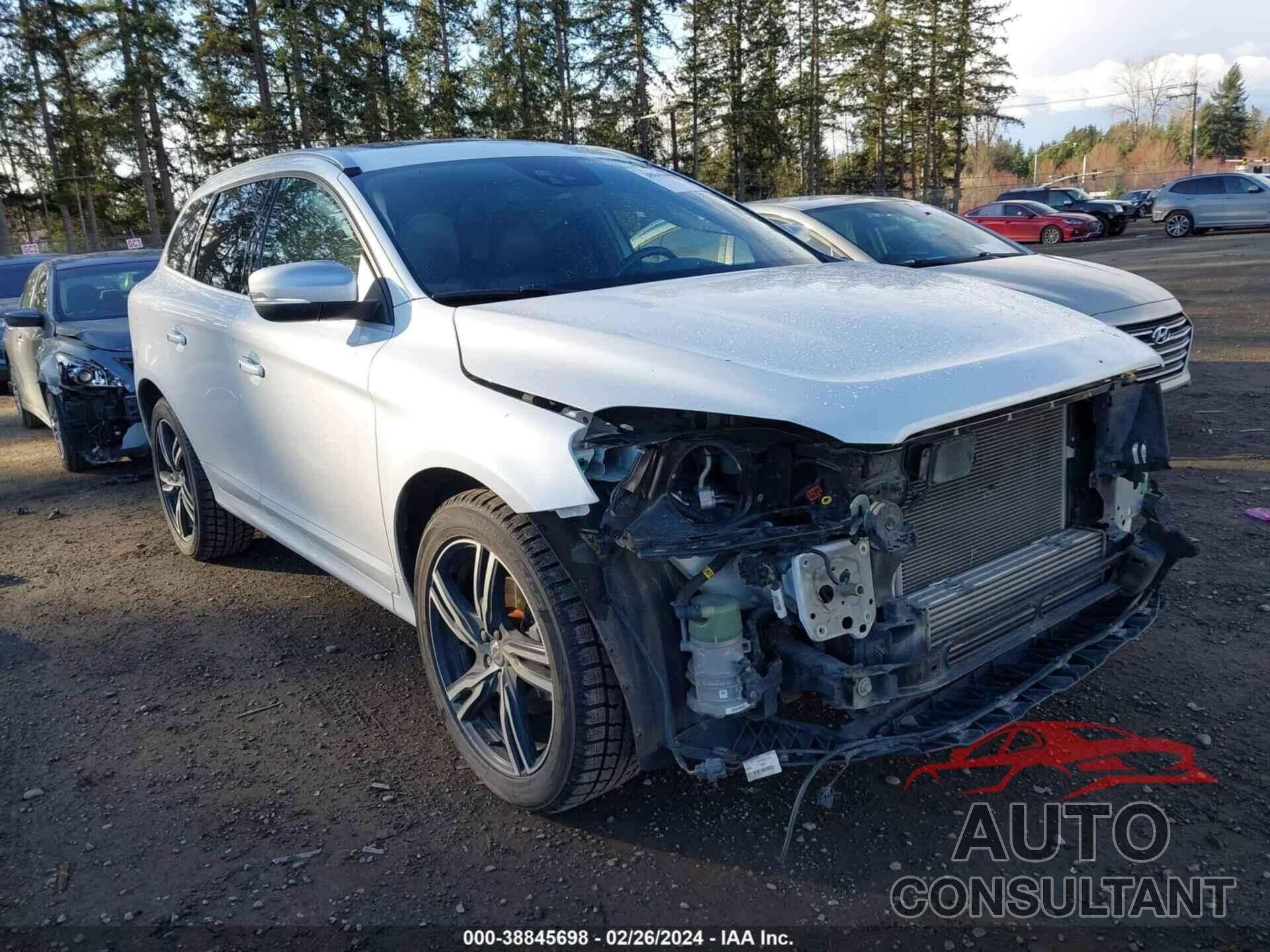 VOLVO XC60 2017 - YV449MRS7H2041189