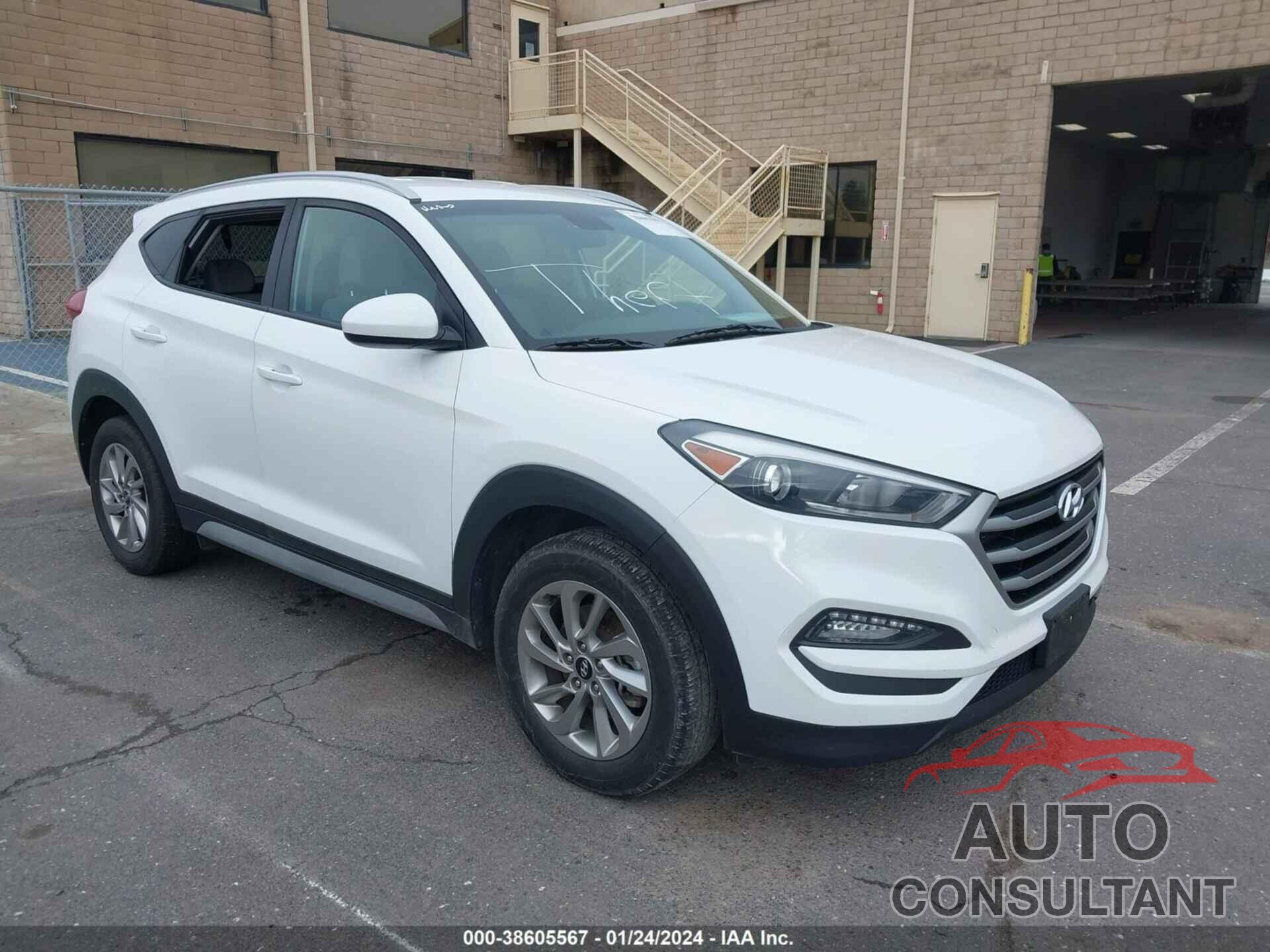 HYUNDAI TUCSON 2018 - KM8J3CA45JU685200