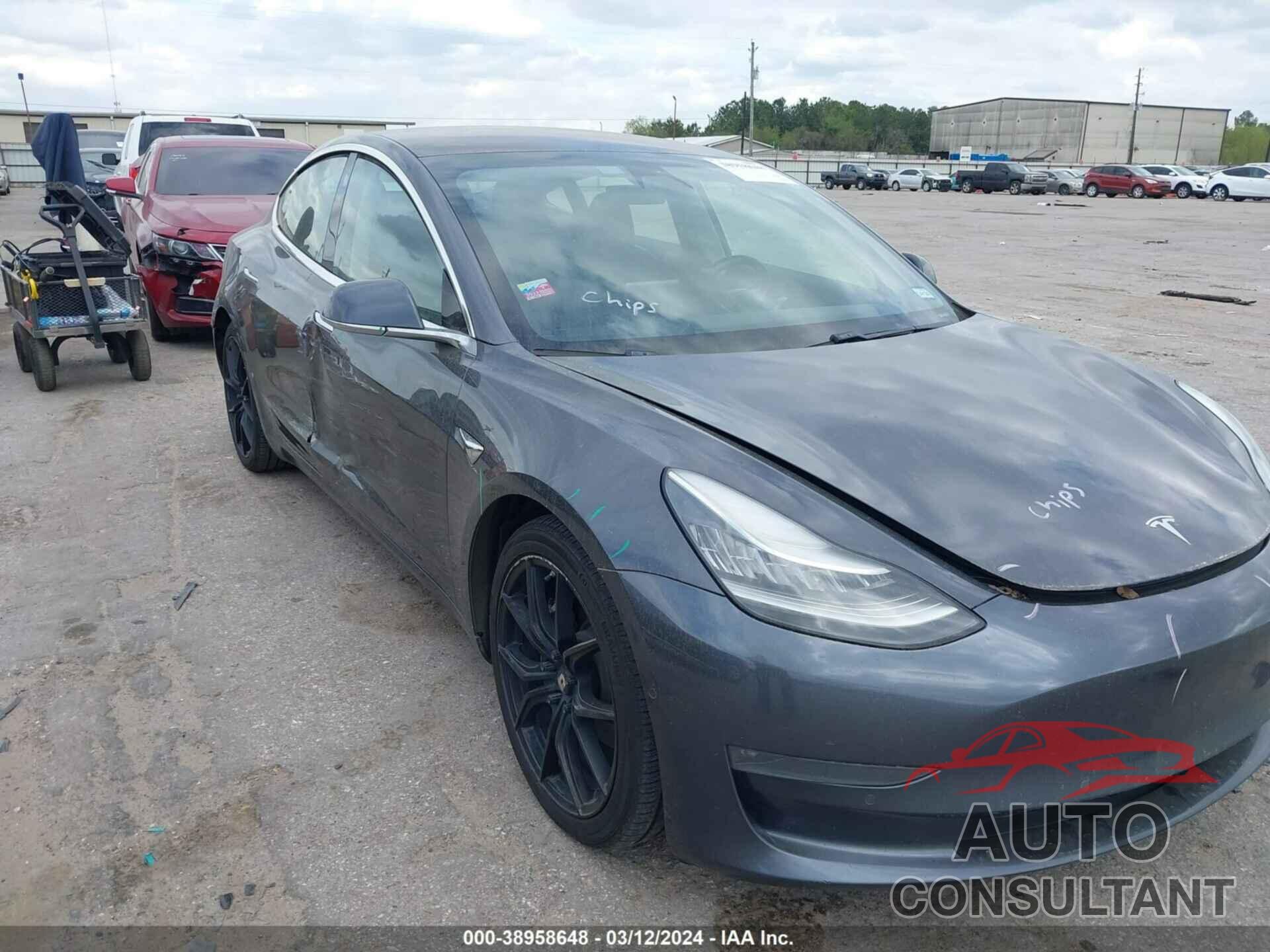 TESLA MODEL 3 2018 - 5YJ3E1EB5JF116778