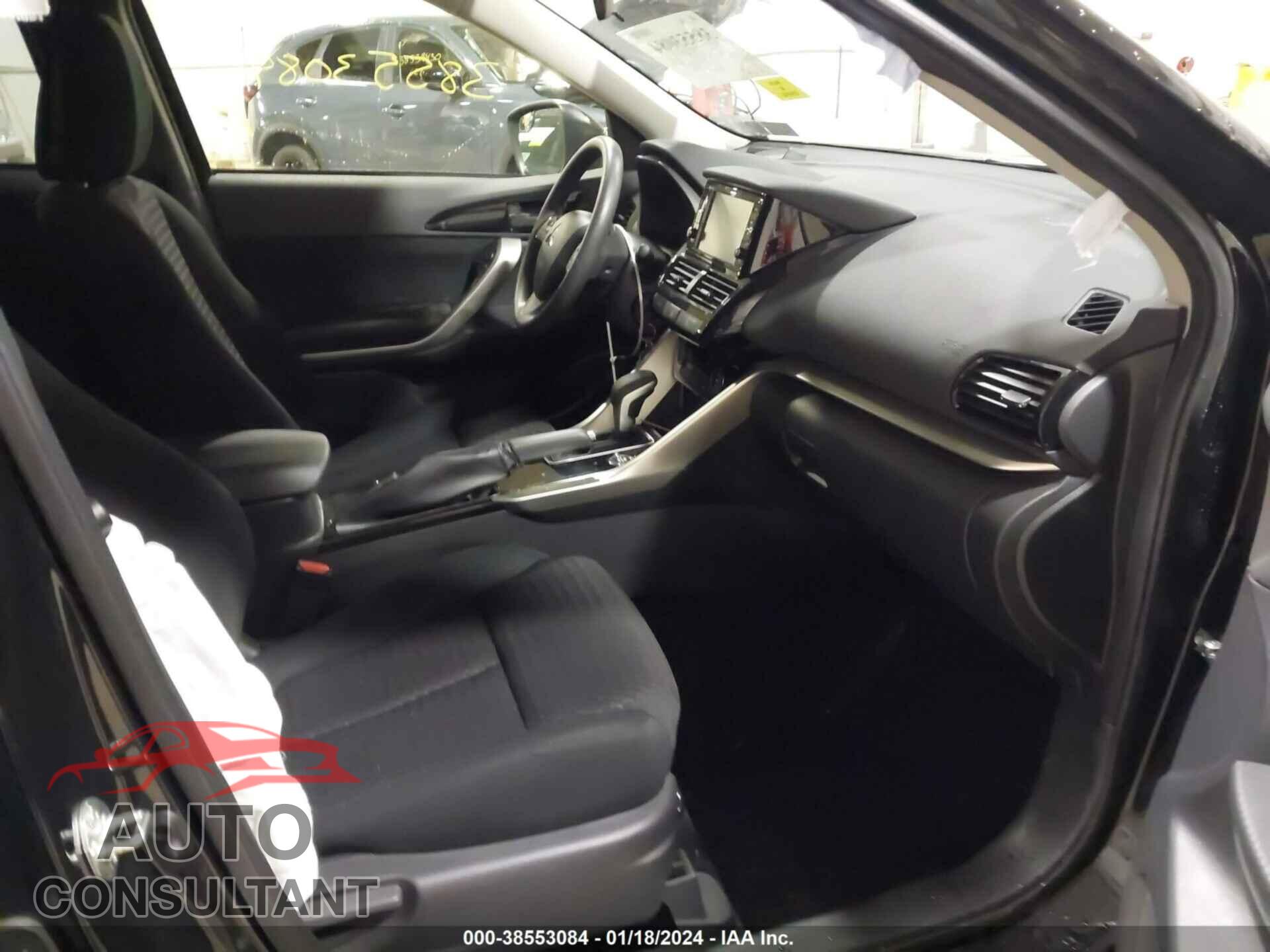MITSUBISHI ECLIPSE CROSS 2023 - JA4ATUAA1PZ048083