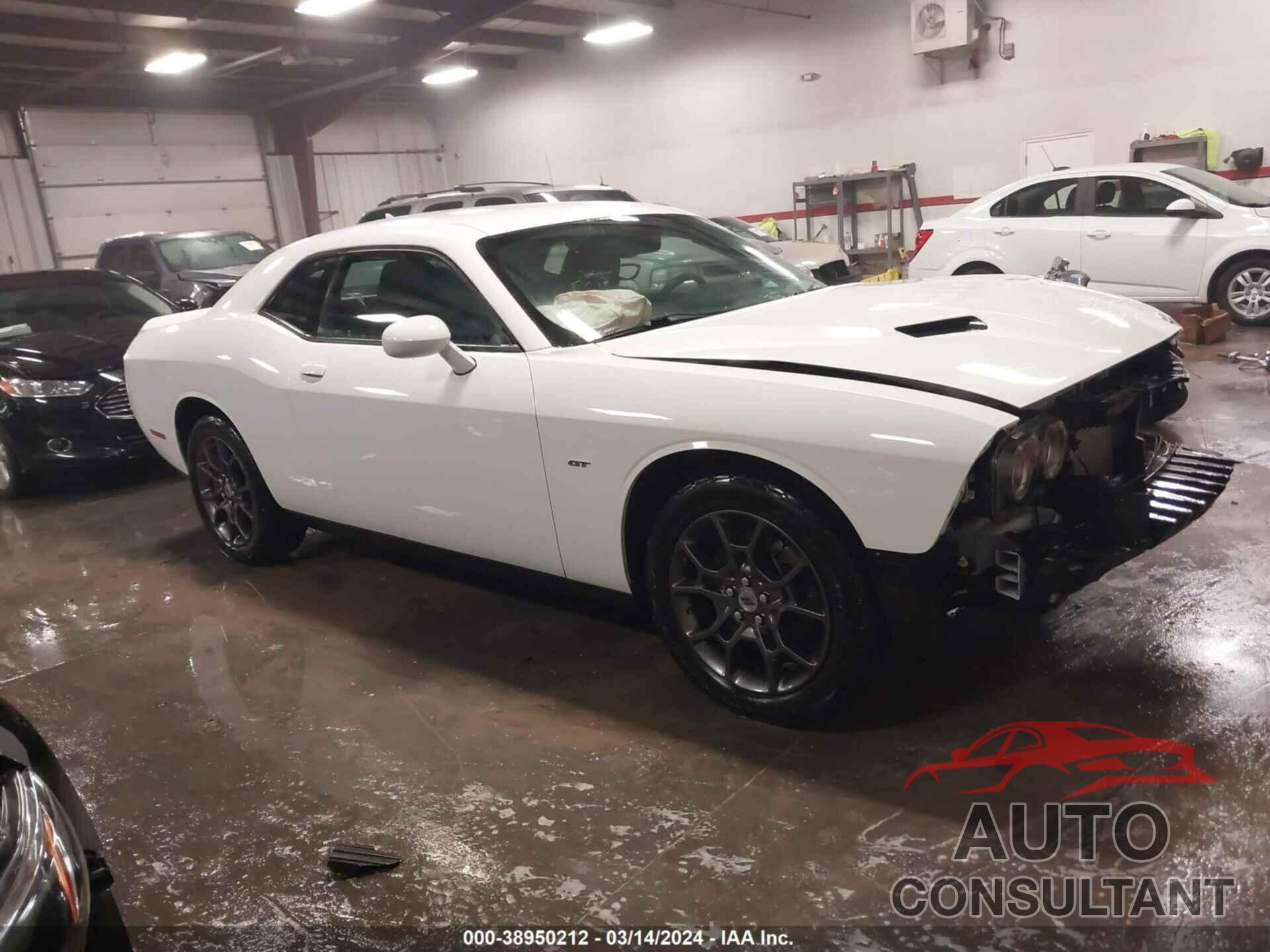 DODGE CHALLENGER 2018 - 2C3CDZGG8JH257076