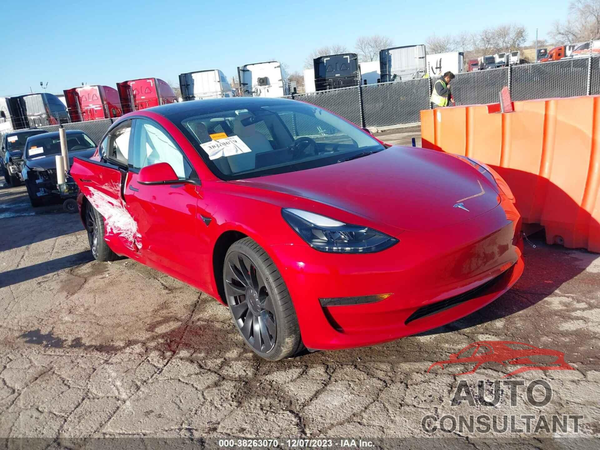 TESLA MODEL 3 2023 - 5YJ3E1ECXPF558019