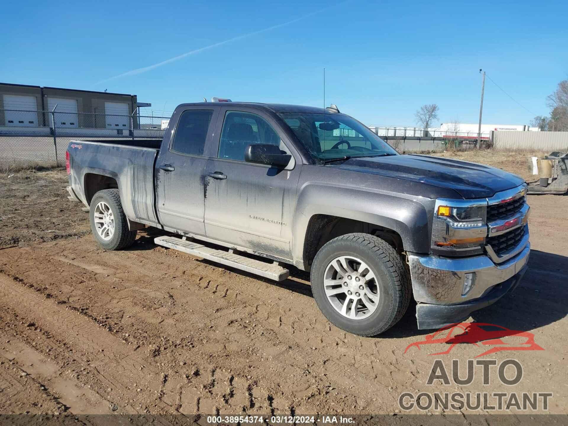 CHEVROLET SILVERADO 1500 2016 - 1GCVKREC8GZ164111