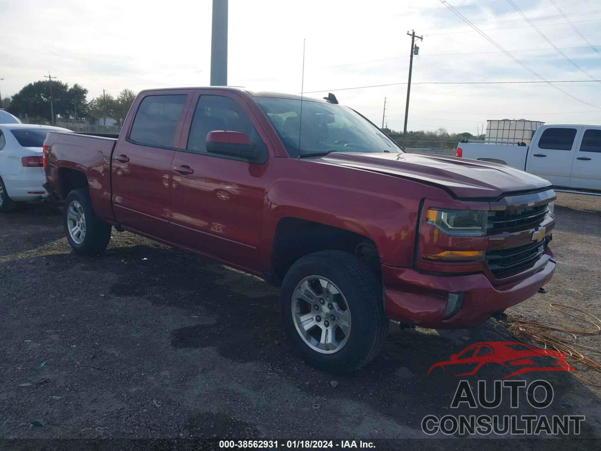 CHEVROLET SILVERADO 1500 2018 - 3GCUKREC5JG218323