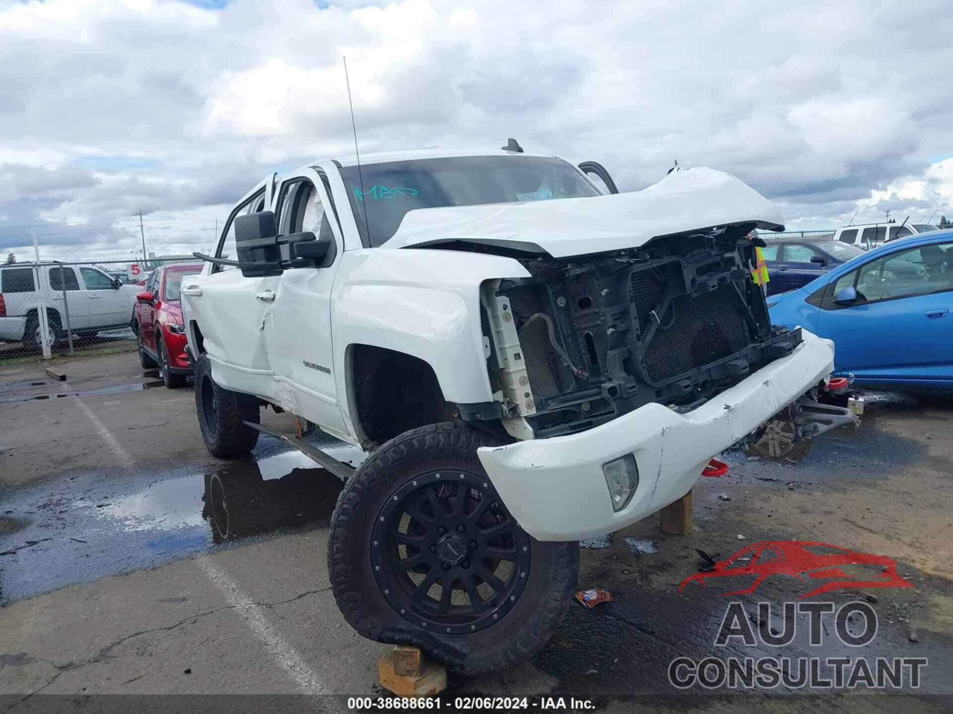 CHEVROLET SILVERADO 2016 - 3GCUKREC3GG309633