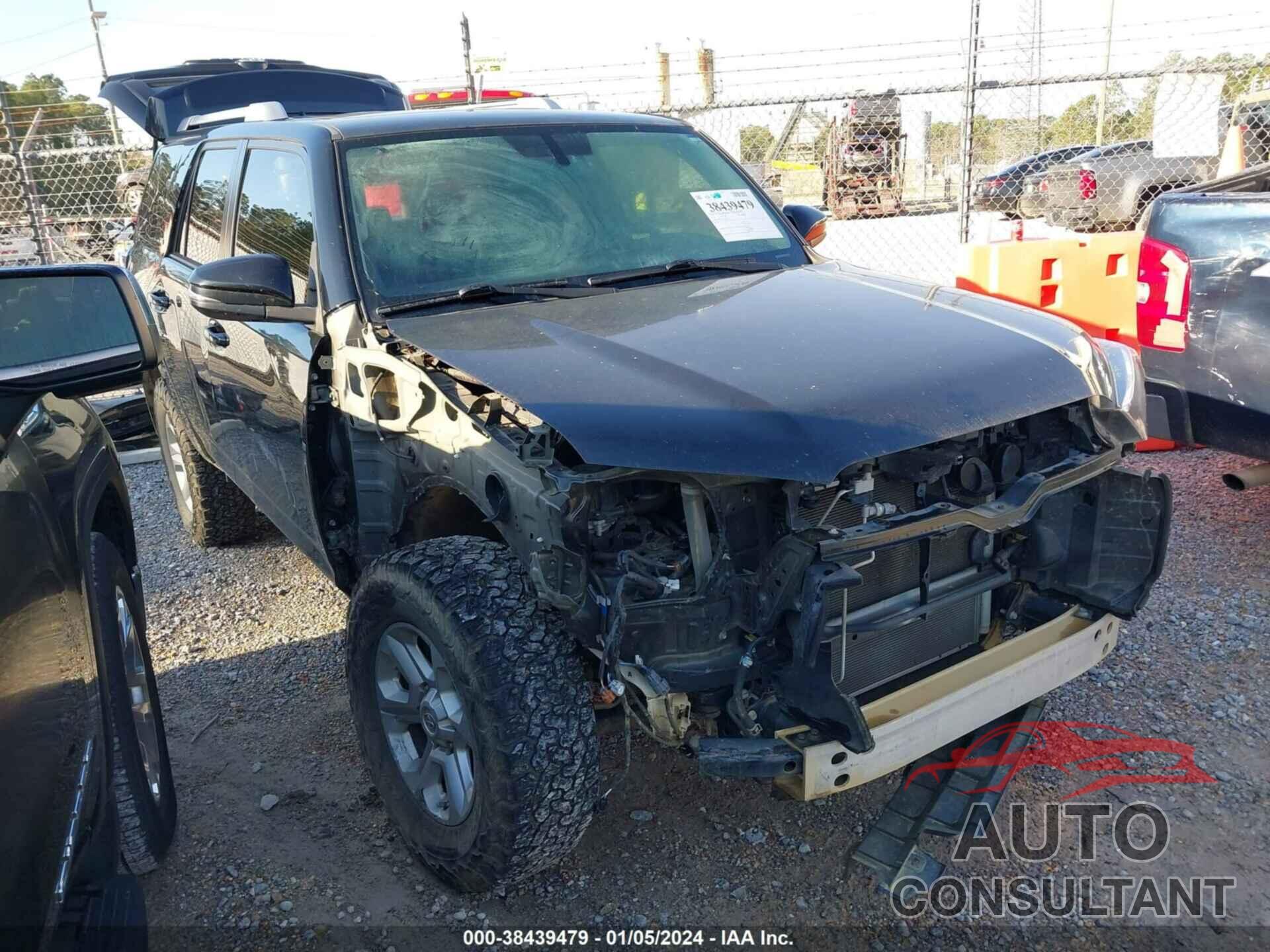 TOYOTA 4RUNNER 2018 - JTEBU5JR3J5569108