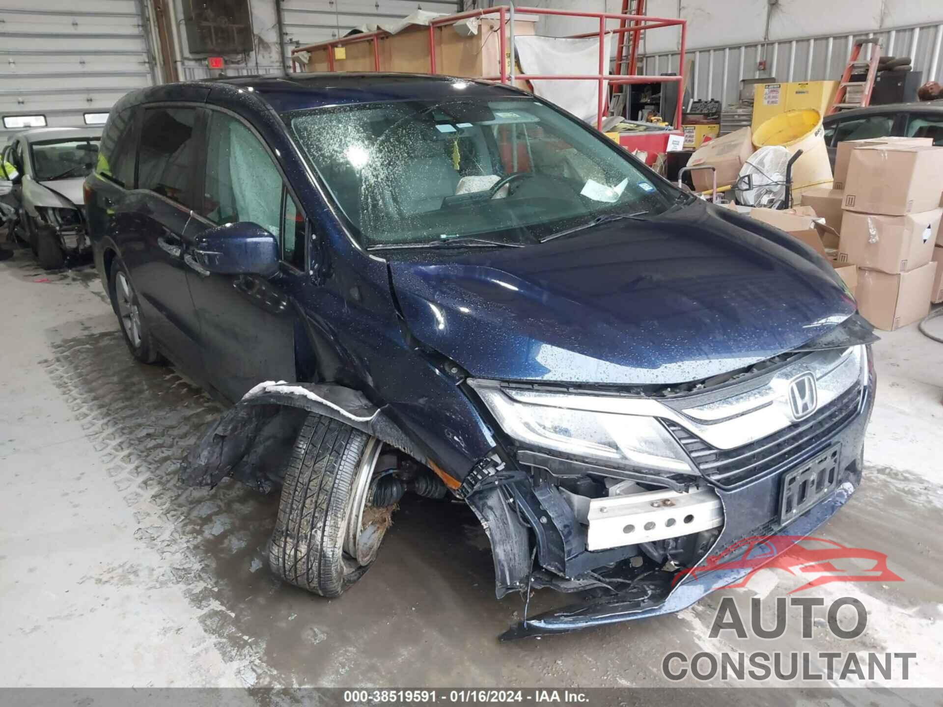 HONDA ODYSSEY 2018 - 5FNRL6H75JB015518