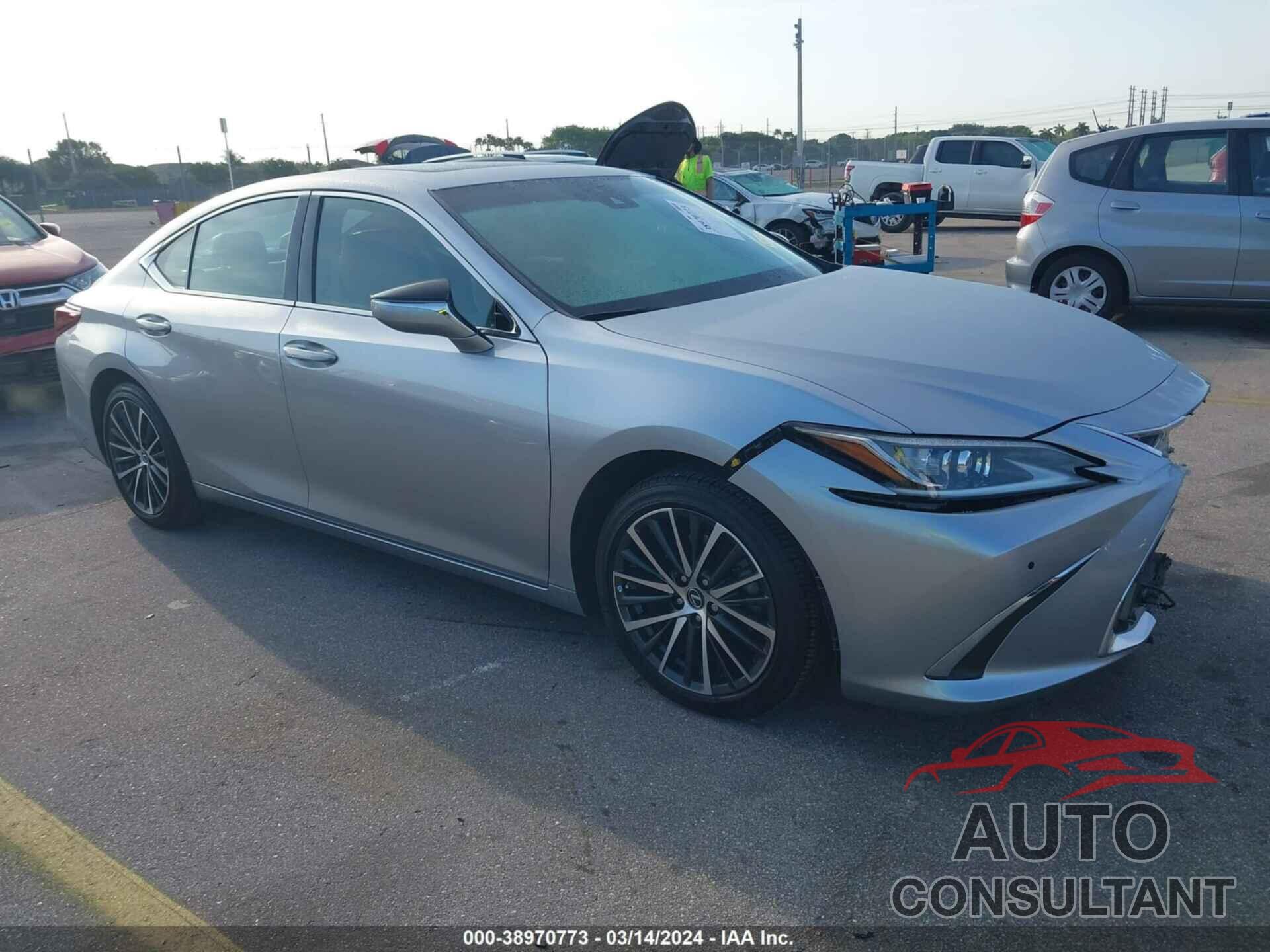 LEXUS ES 2022 - 58ADZ1B11NU131820