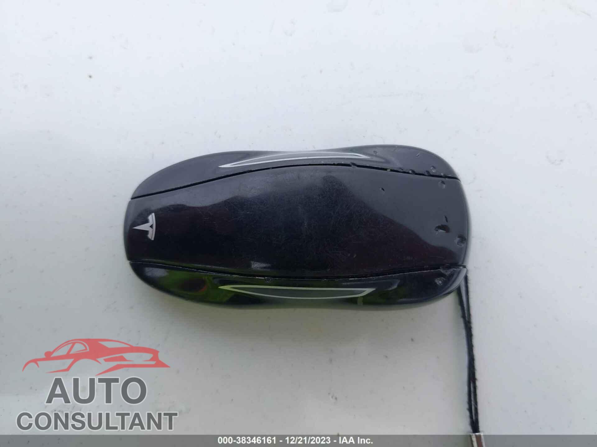 TESLA MODEL S 2015 - 5YJSA1H18FF082031
