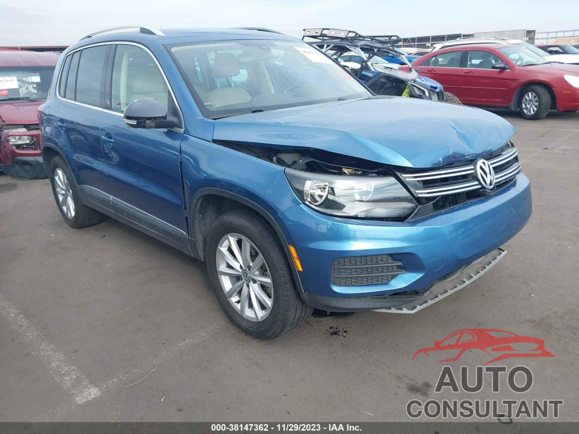 VOLKSWAGEN TIGUAN 2017 - WVGRV7AX5HW505887