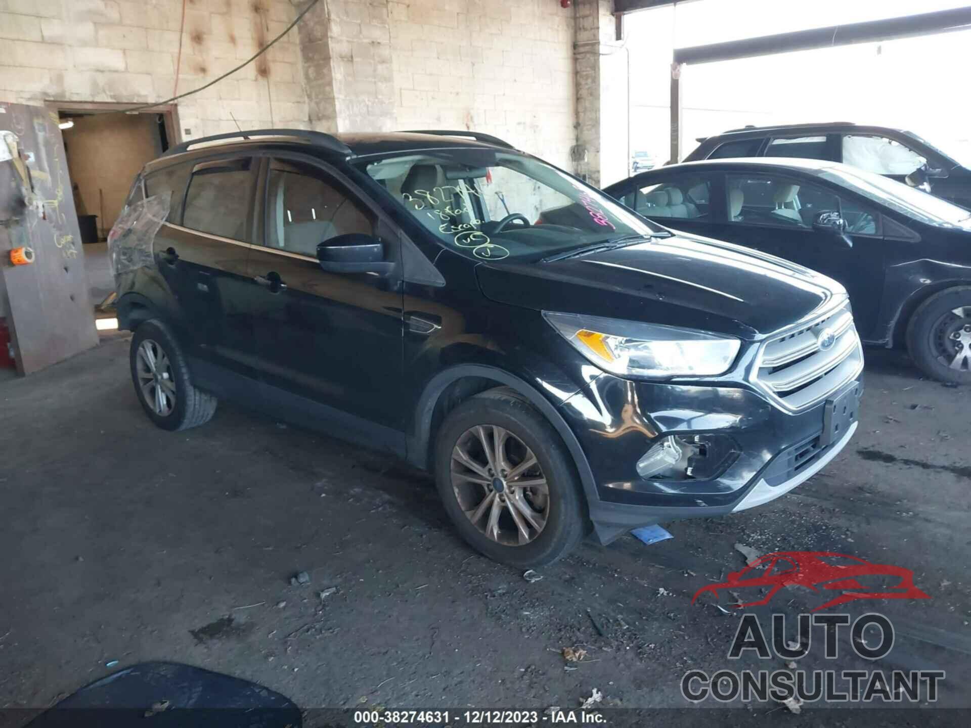 FORD ESCAPE 2018 - 1FMCU9GD2JUC43653