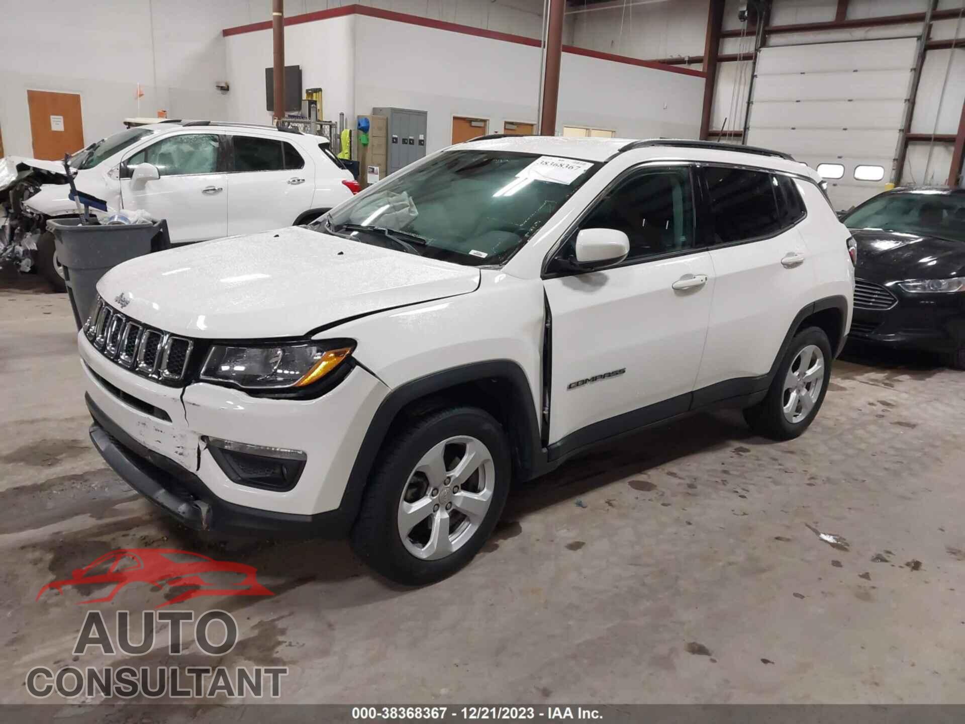 JEEP COMPASS 2018 - 3C4NJDBB9JT185694