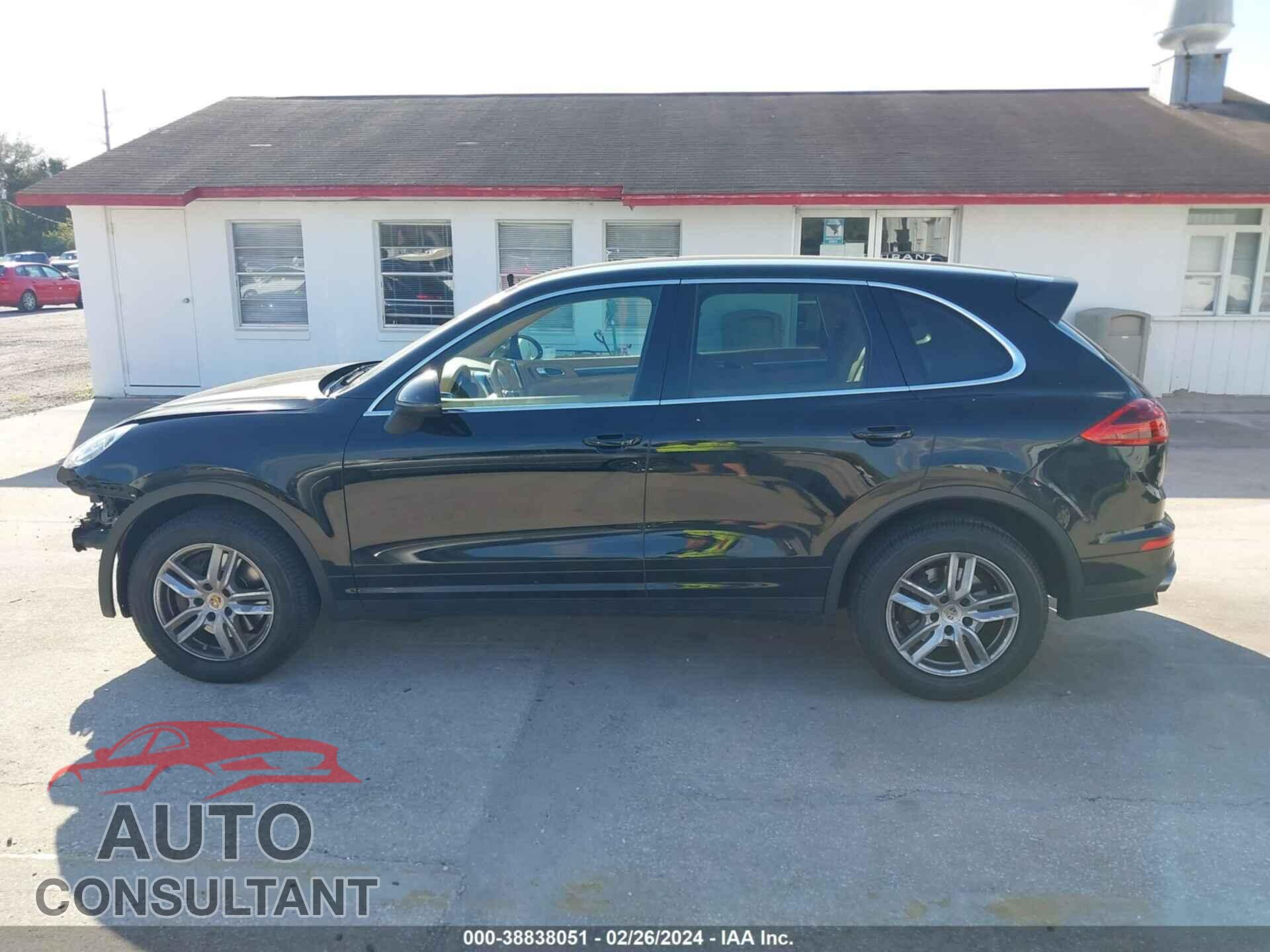 PORSCHE CAYENNE 2016 - WP1AA2A27GLA11307