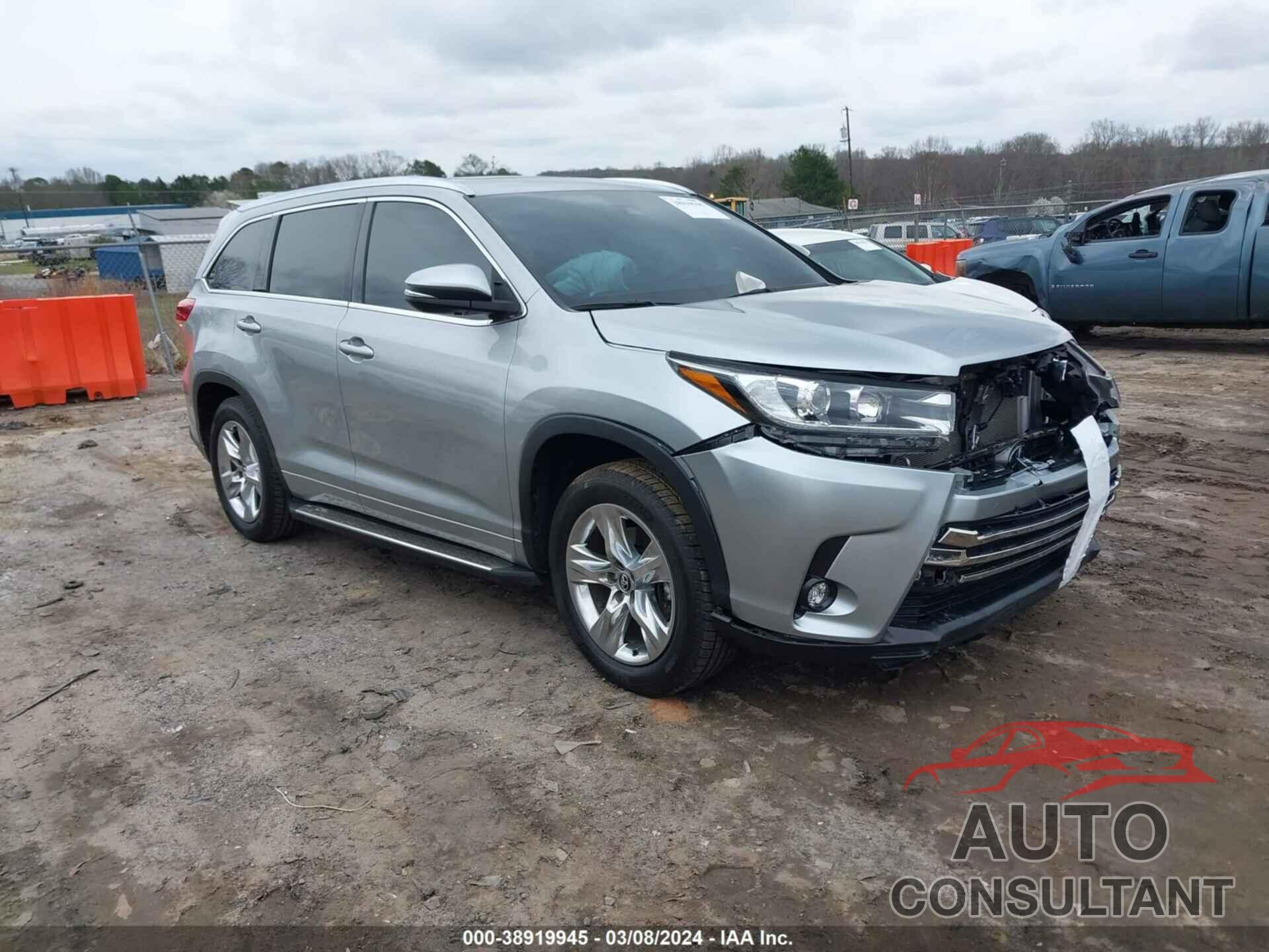 TOYOTA HIGHLANDER 2018 - 5TDYZRFH5JS267093