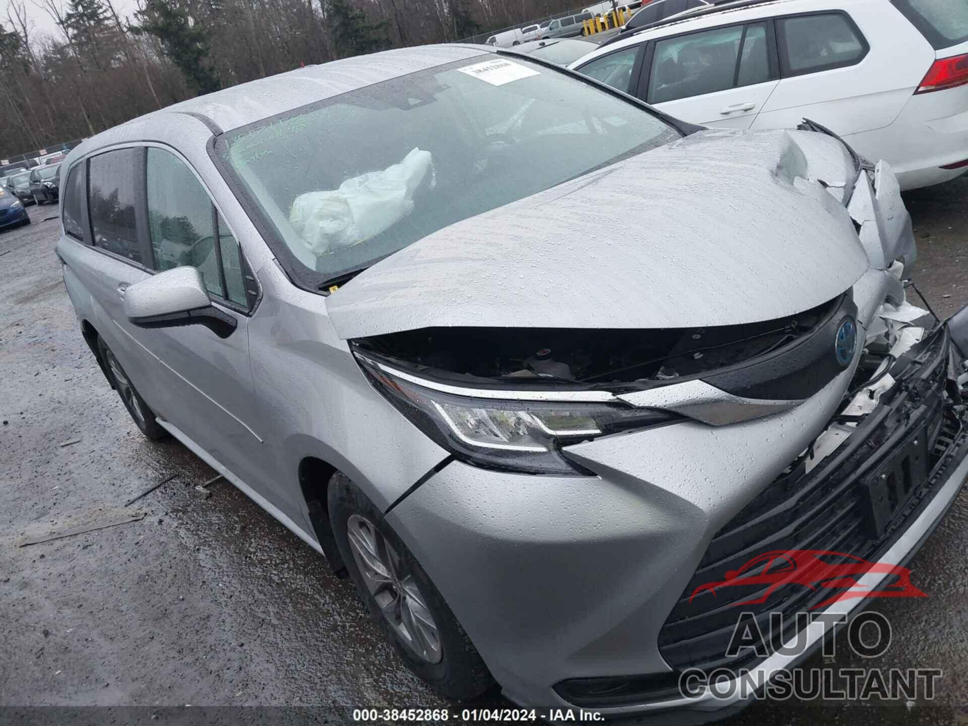 TOYOTA SIENNA 2023 - 5TDKSKFCXPS074453