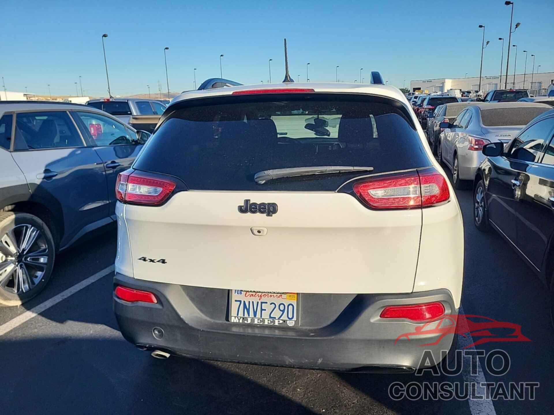 JEEP CHEROKEE 2018 - 1C4PJMCB1JD578912