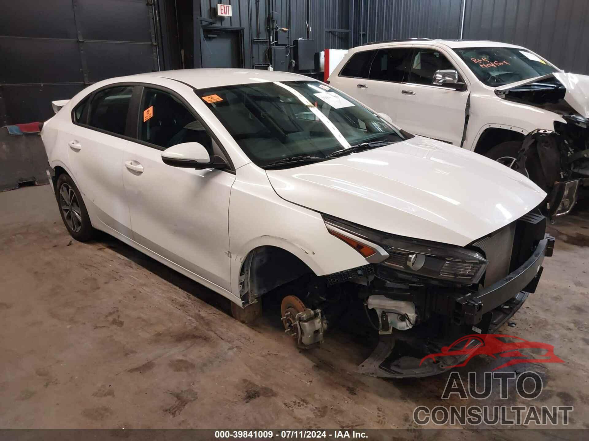 KIA FORTE 2023 - 3KPF24AD5PE664602