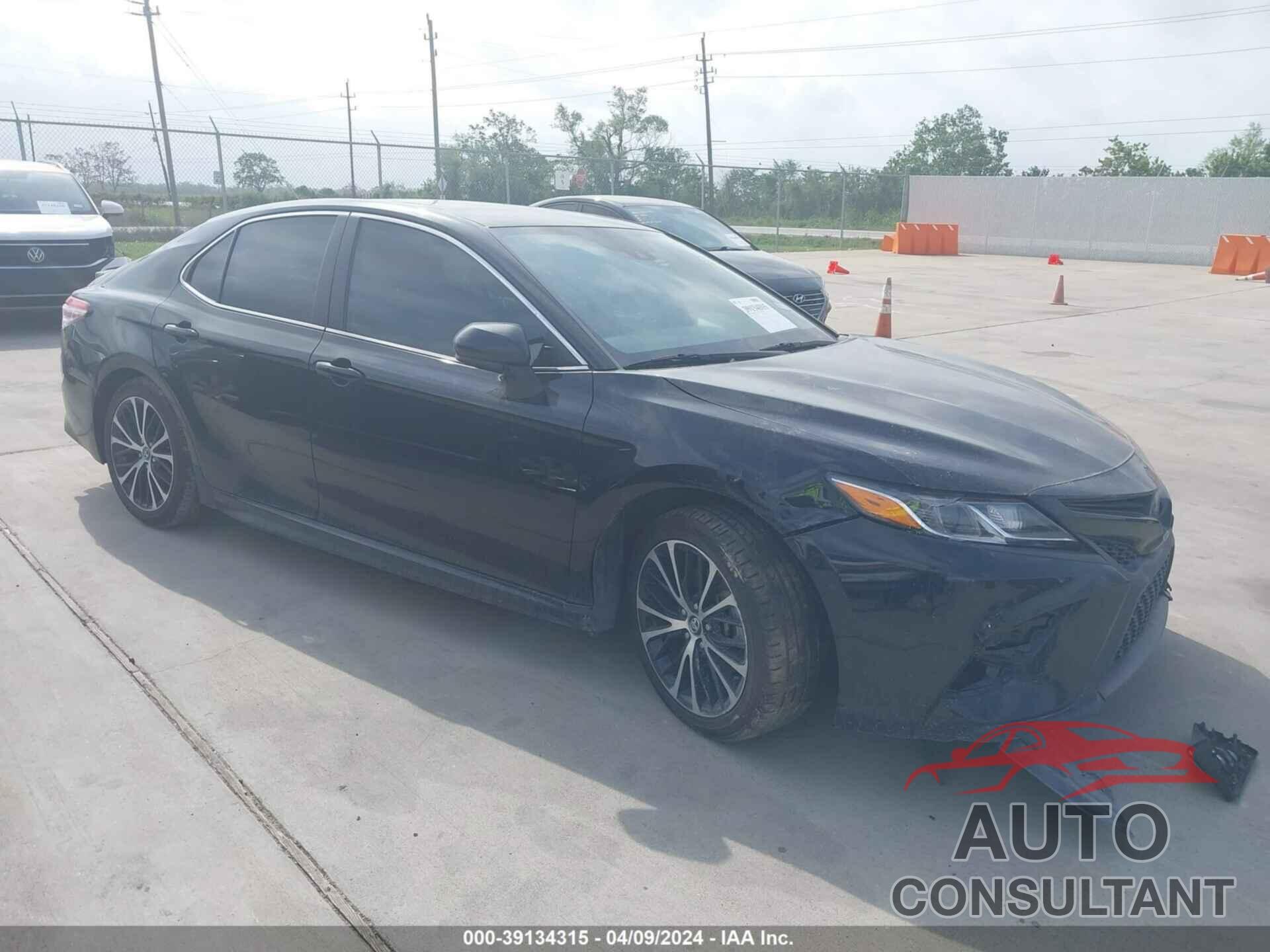 TOYOTA CAMRY 2020 - 4T1G11AK7LU902414