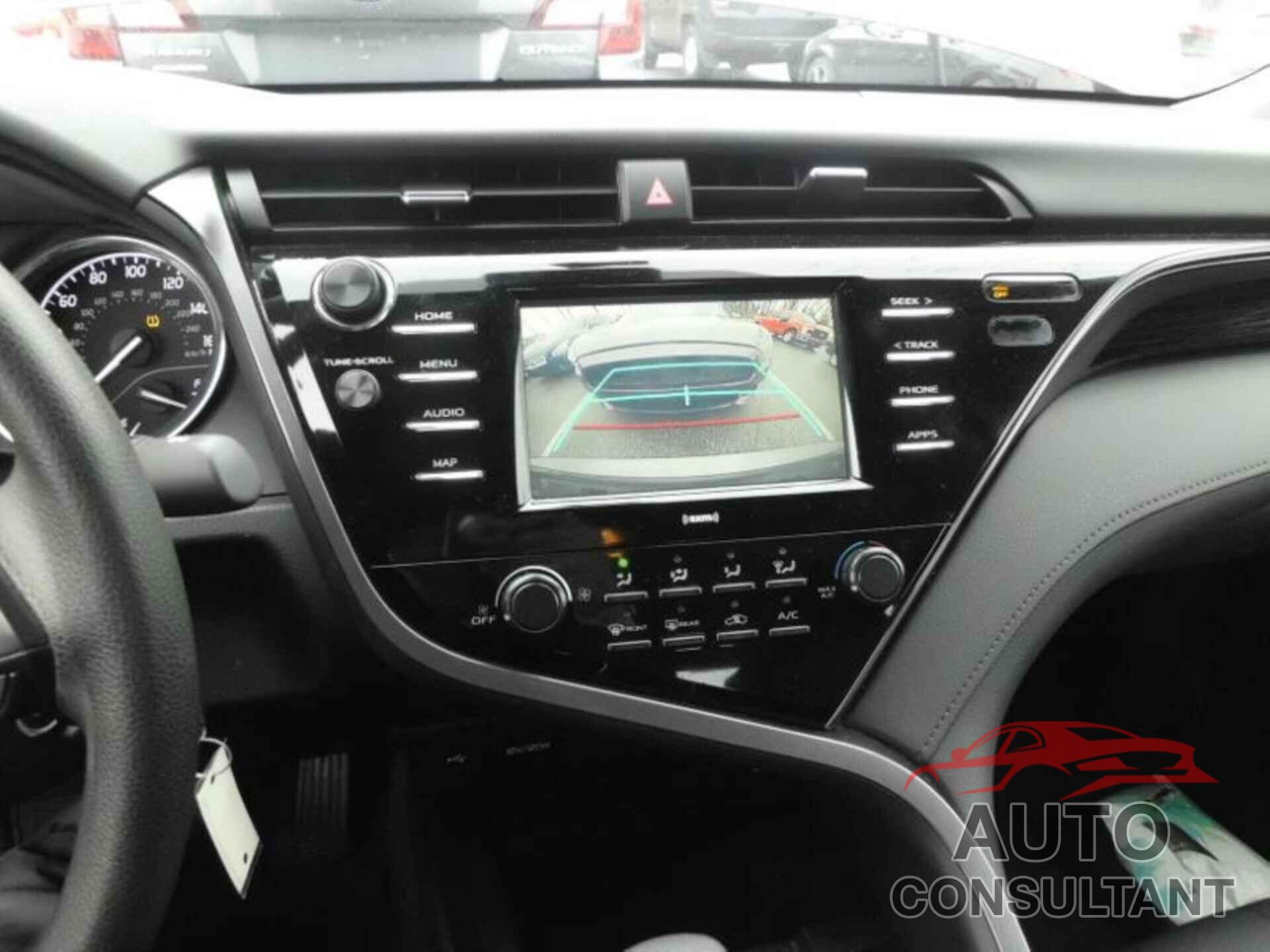 TOYOTA CAMRY 2020 - 4T1C11AK0LU306382