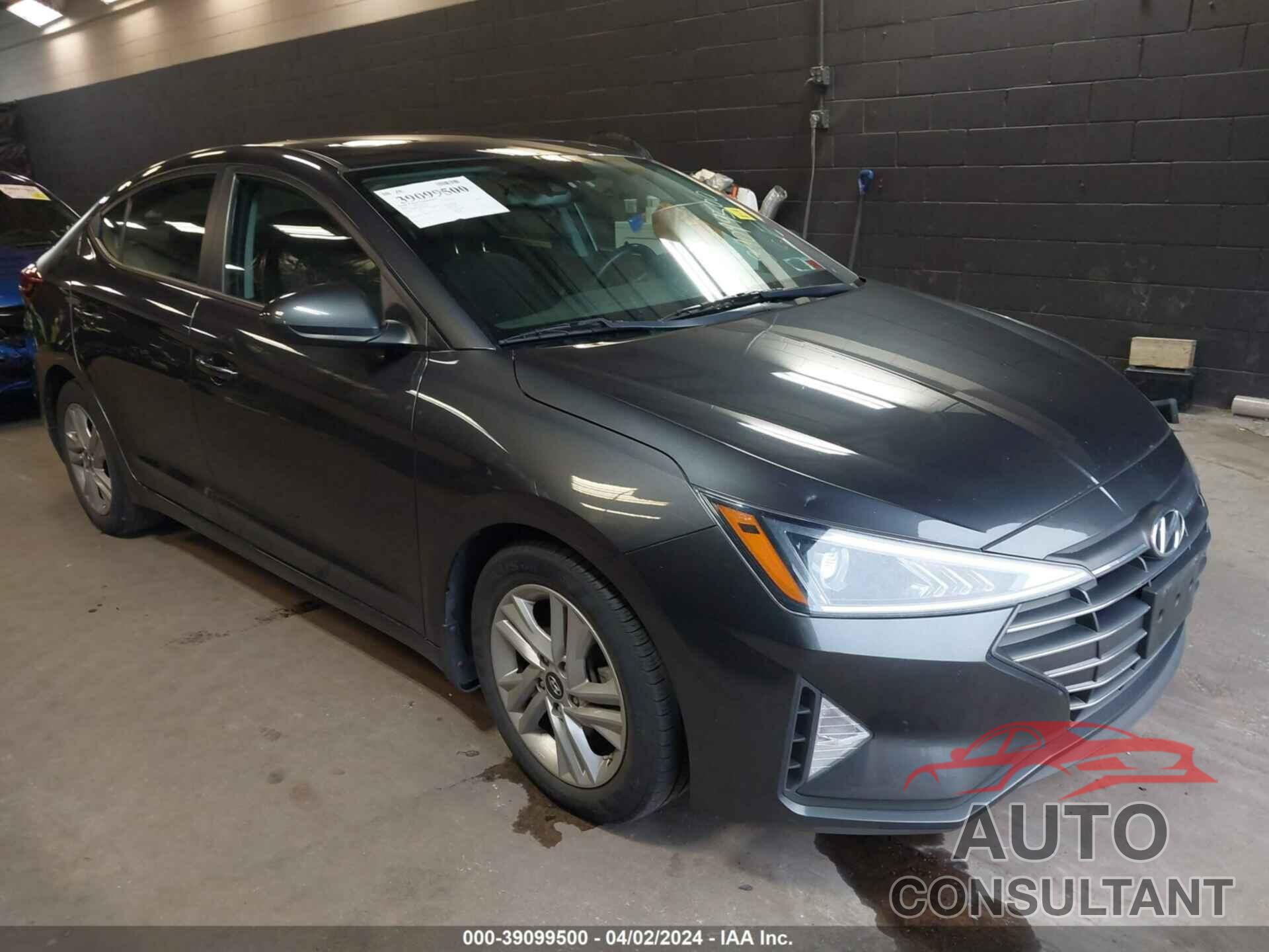 HYUNDAI ELANTRA 2020 - 5NPD84LF0LH581914