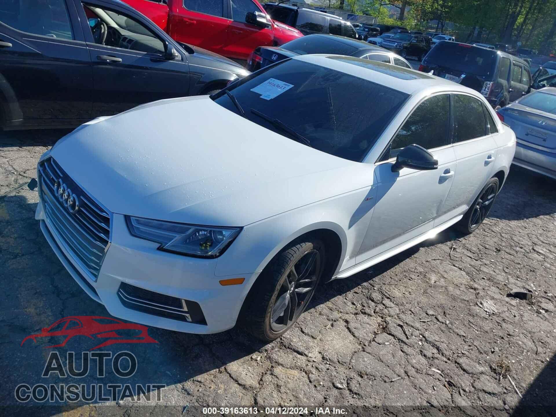 AUDI A4 2017 - WAUDNAF45HN056921