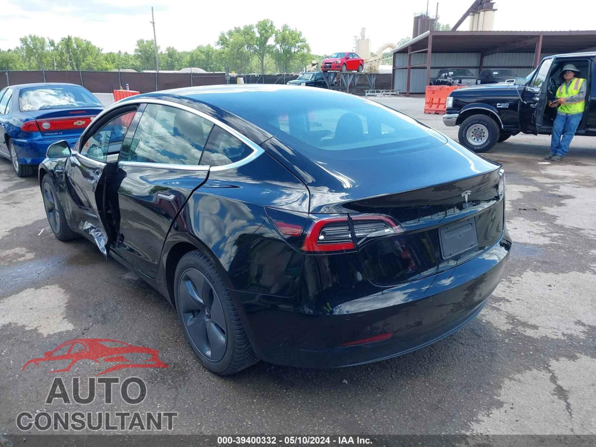 TESLA MODEL 3 2019 - 5YJ3E1EA8KF297304