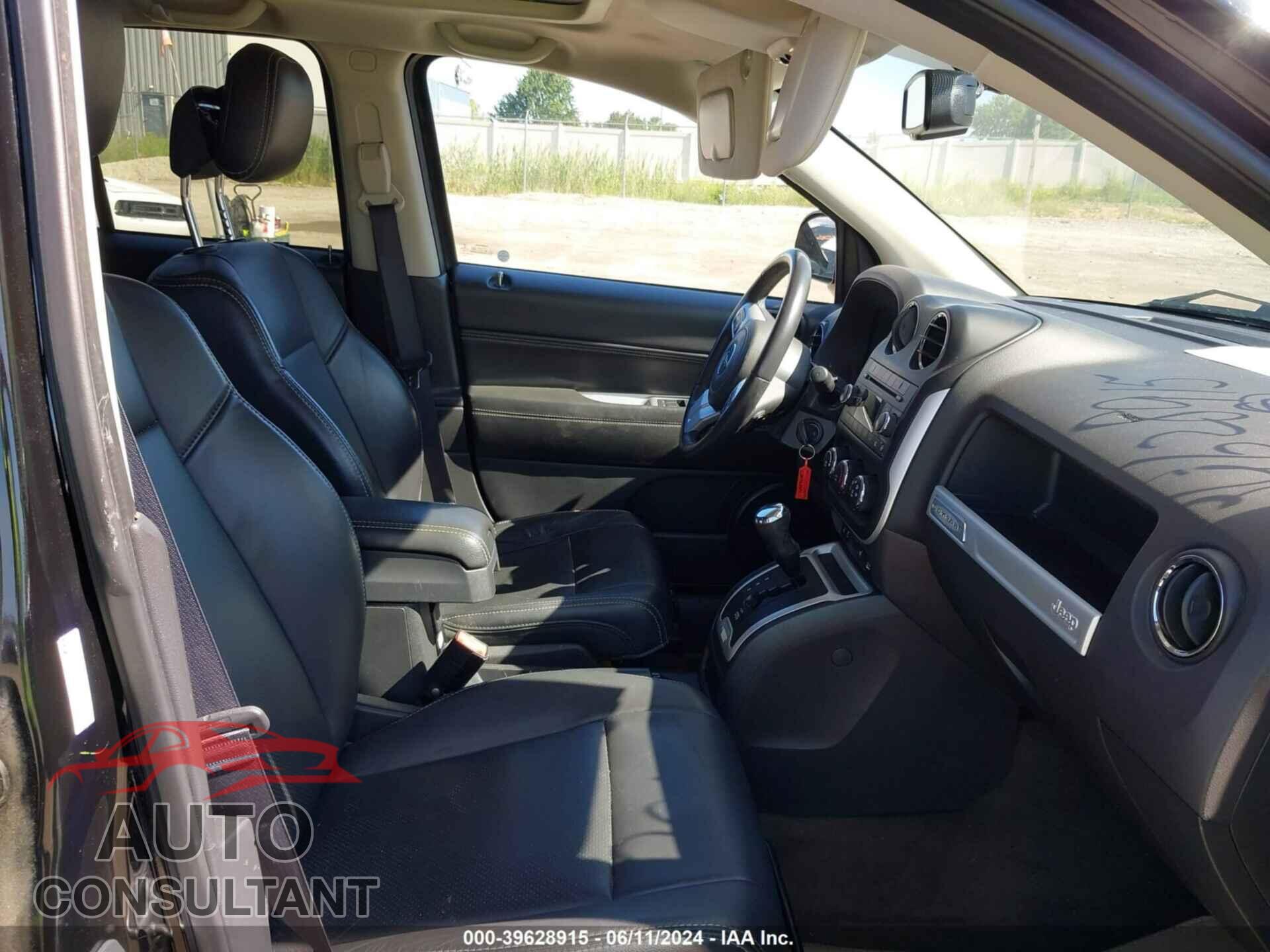 JEEP COMPASS 2017 - 1C4NJCEB3HD166239