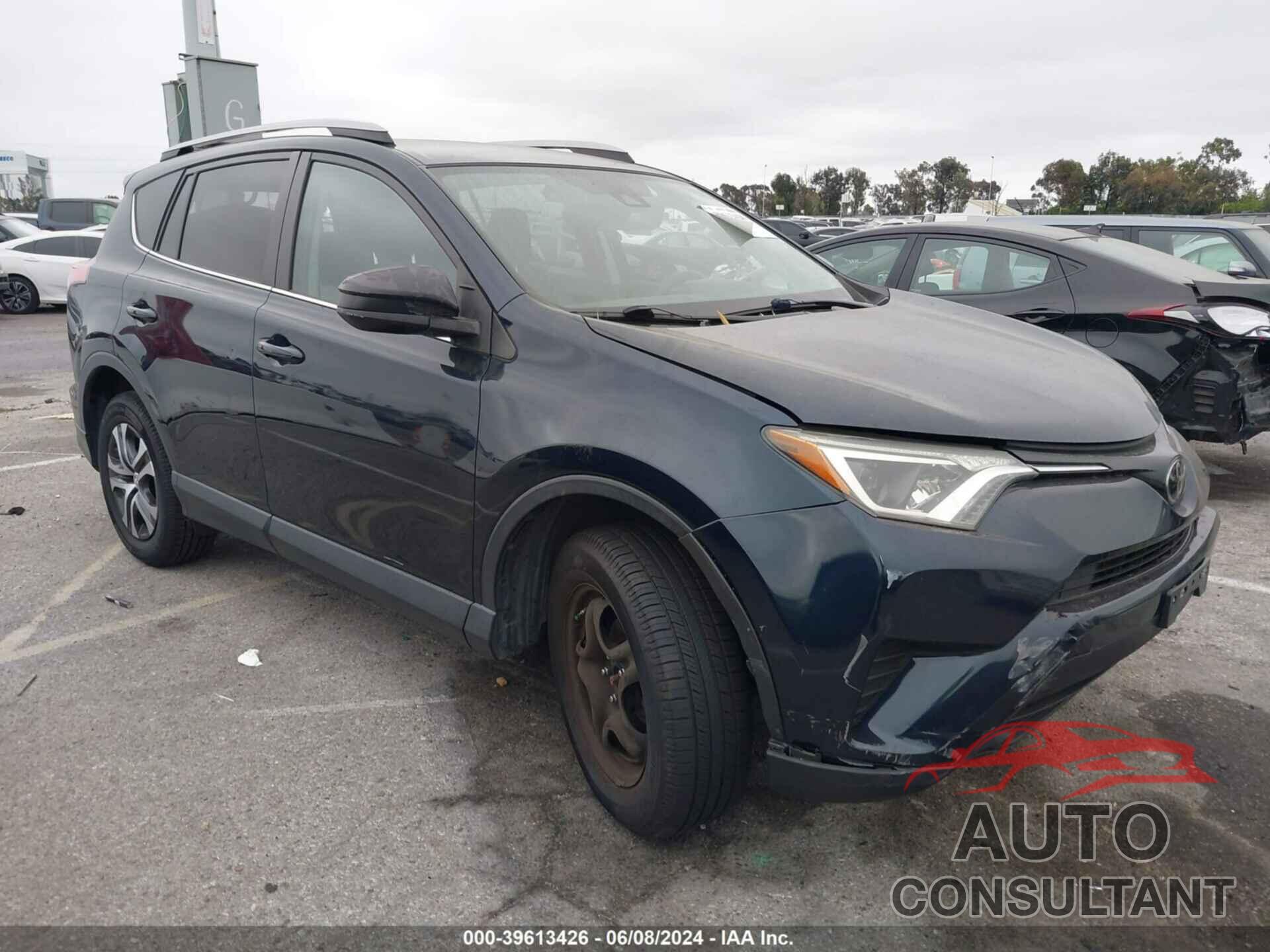 TOYOTA RAV4 2018 - JTMBFREVXJJ245965