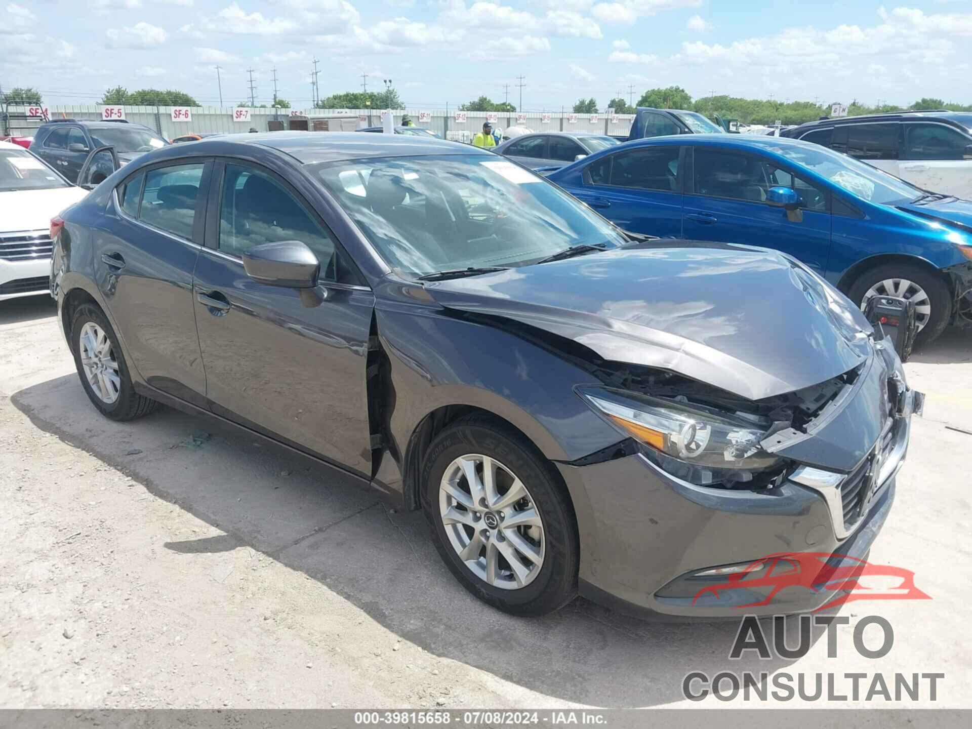 MAZDA MAZDA3 2018 - 3MZBN1U72JM239617