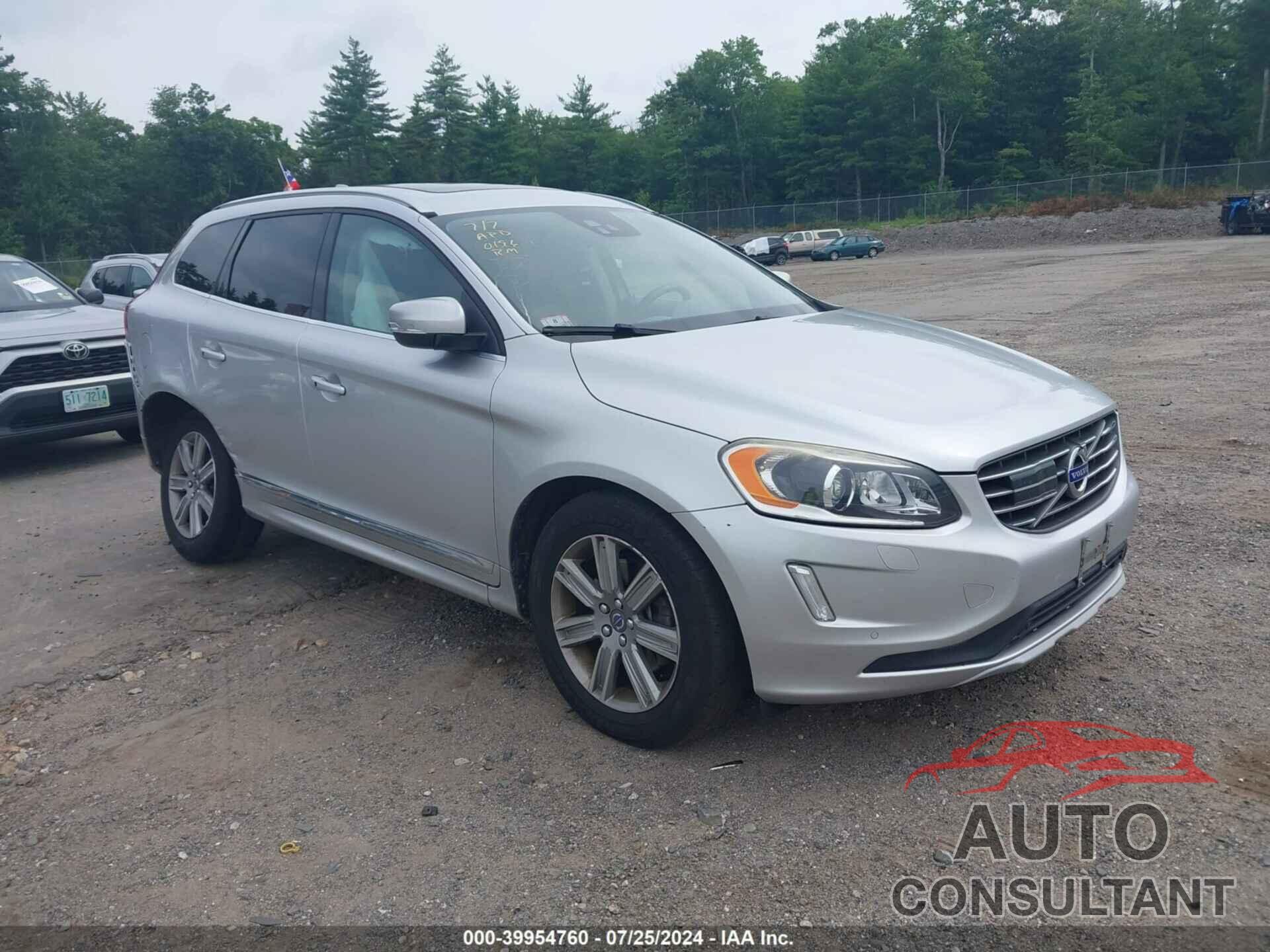 VOLVO XC60 2016 - YV4902RM0G2780196