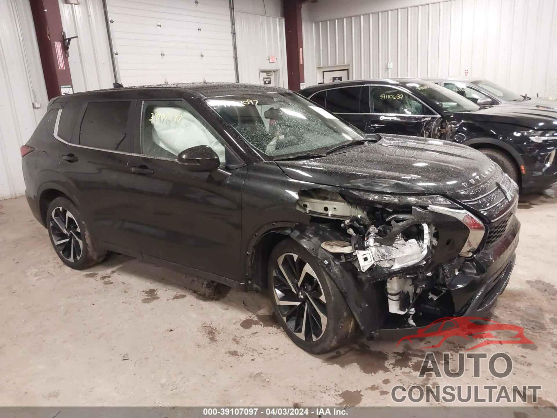 MITSUBISHI OUTLANDER 2022 - JA4J4TA88NZ014479