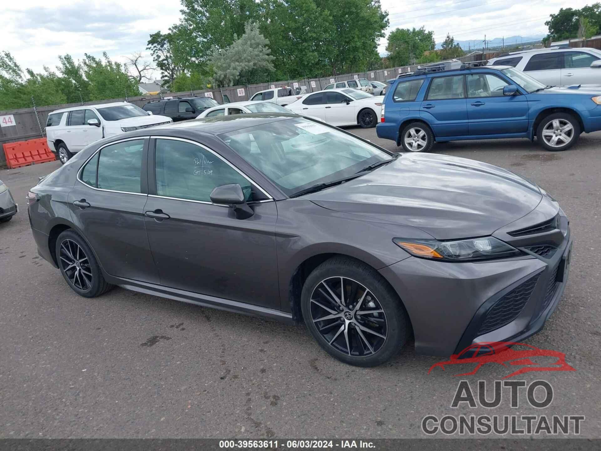 TOYOTA CAMRY 2022 - 4T1G11AK5NU689871