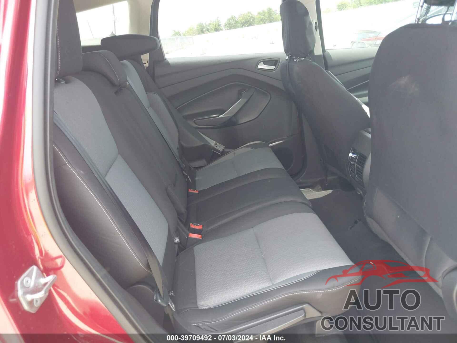FORD ESCAPE 2019 - 1FMCU0GD4KUA53558