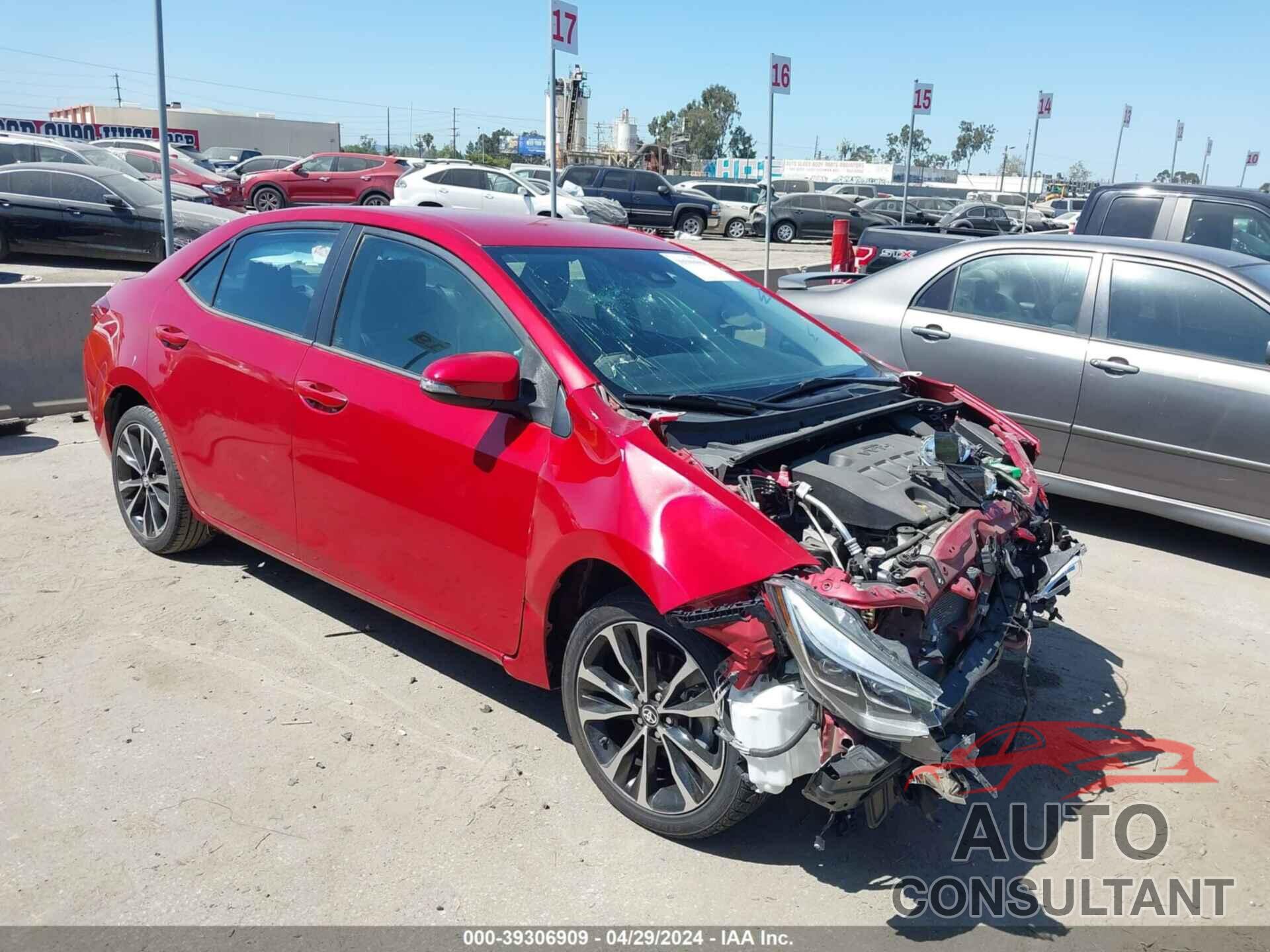 TOYOTA COROLLA 2018 - 5YFBURHE4JP816704