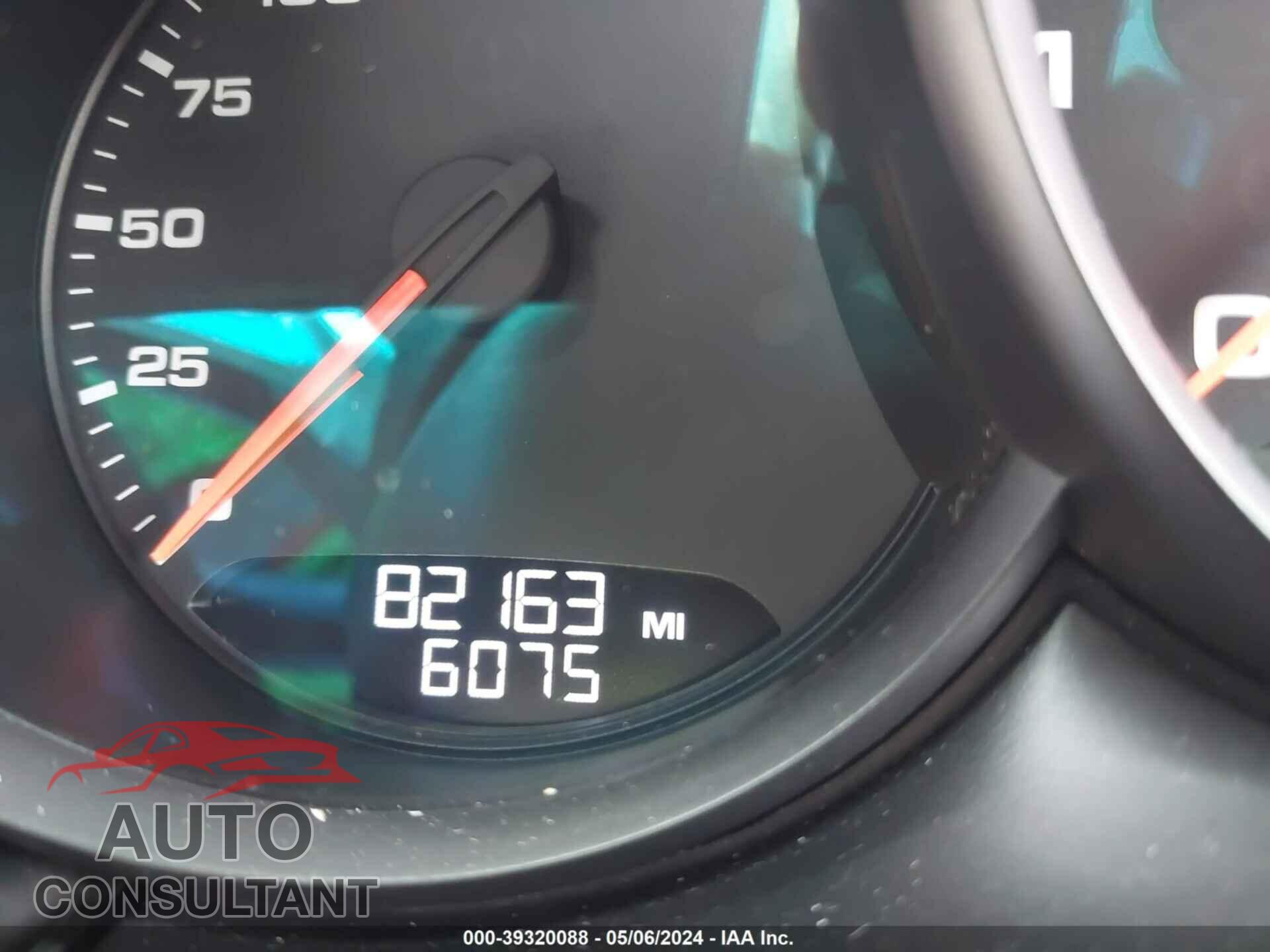 PORSCHE MACAN 2018 - WP1AA2A5XJLB08759