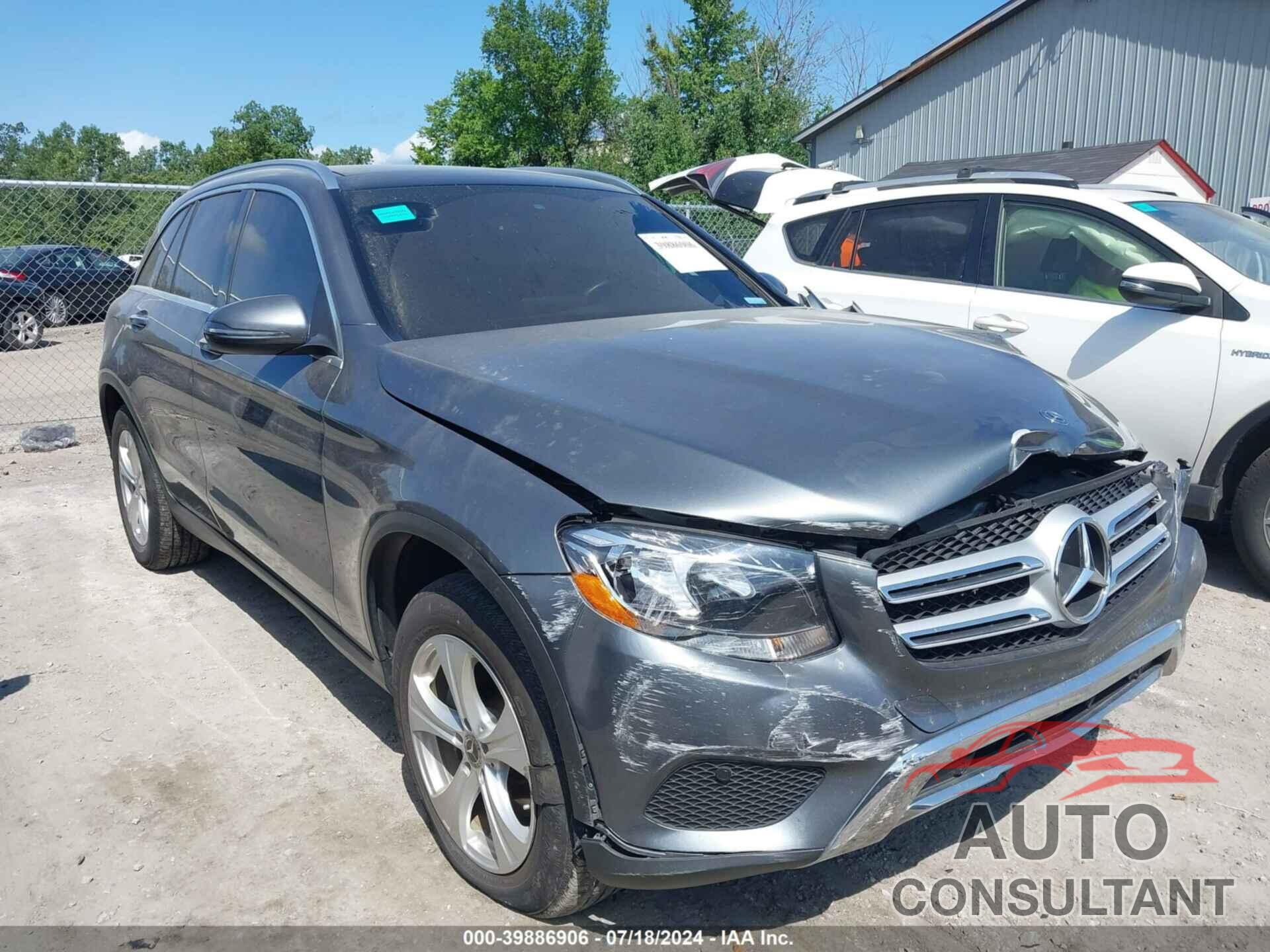 MERCEDES-BENZ GLC 300 2018 - WDC0G4KB9JV053568