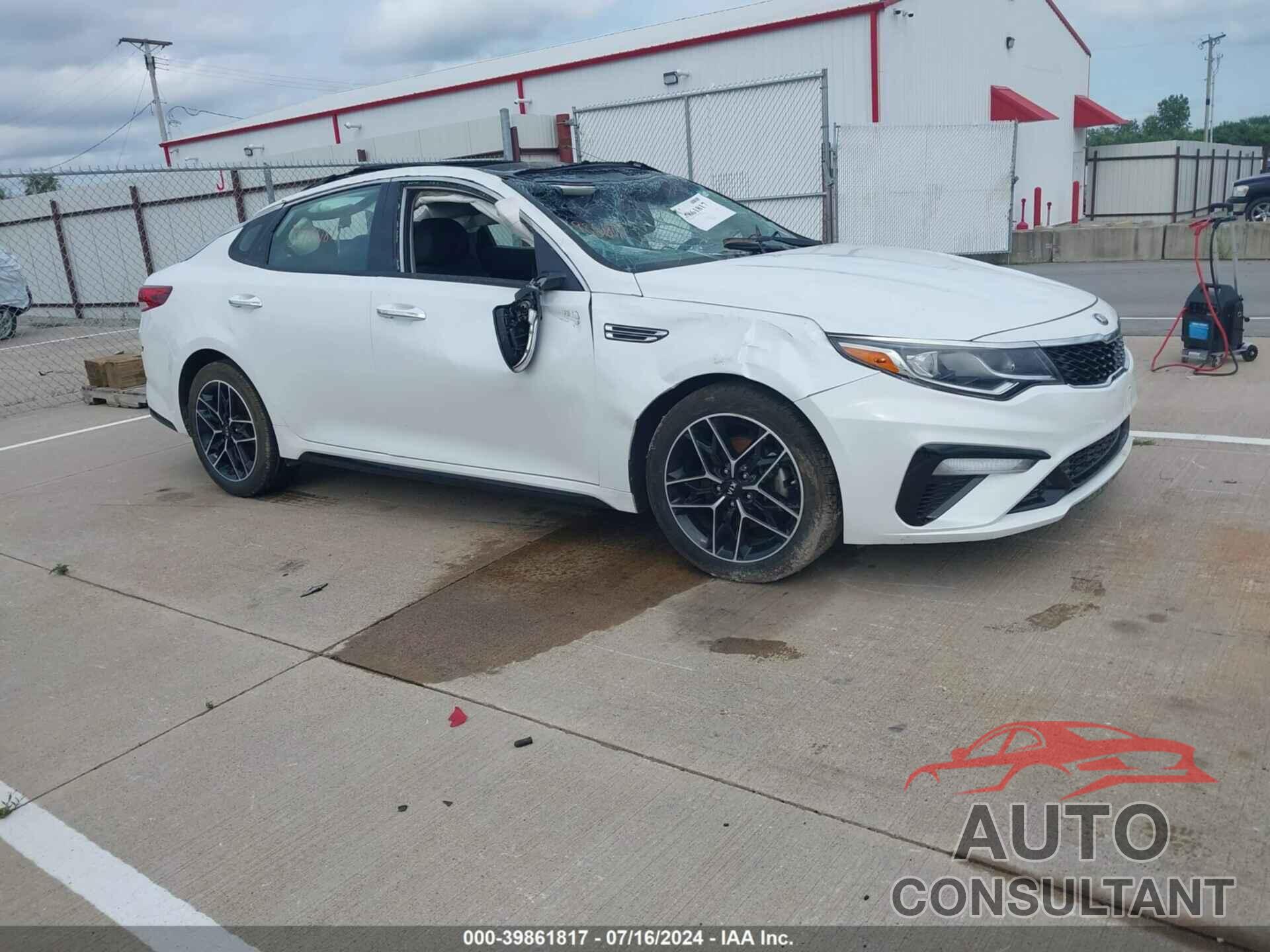KIA OPTIMA 2020 - 5XXGT4L37LG428461