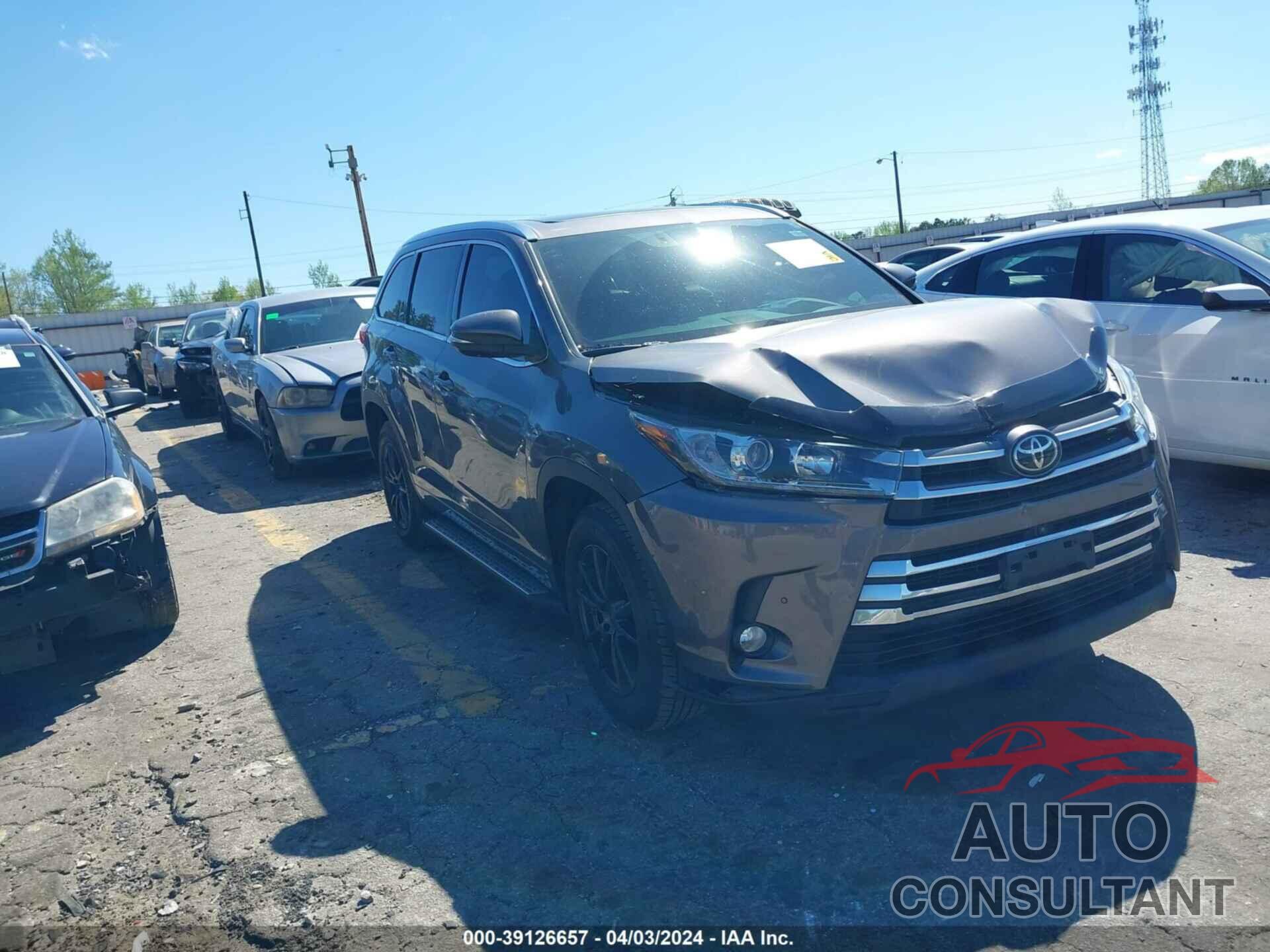 TOYOTA HIGHLANDER 2018 - 5TDYZRFH5JS237656