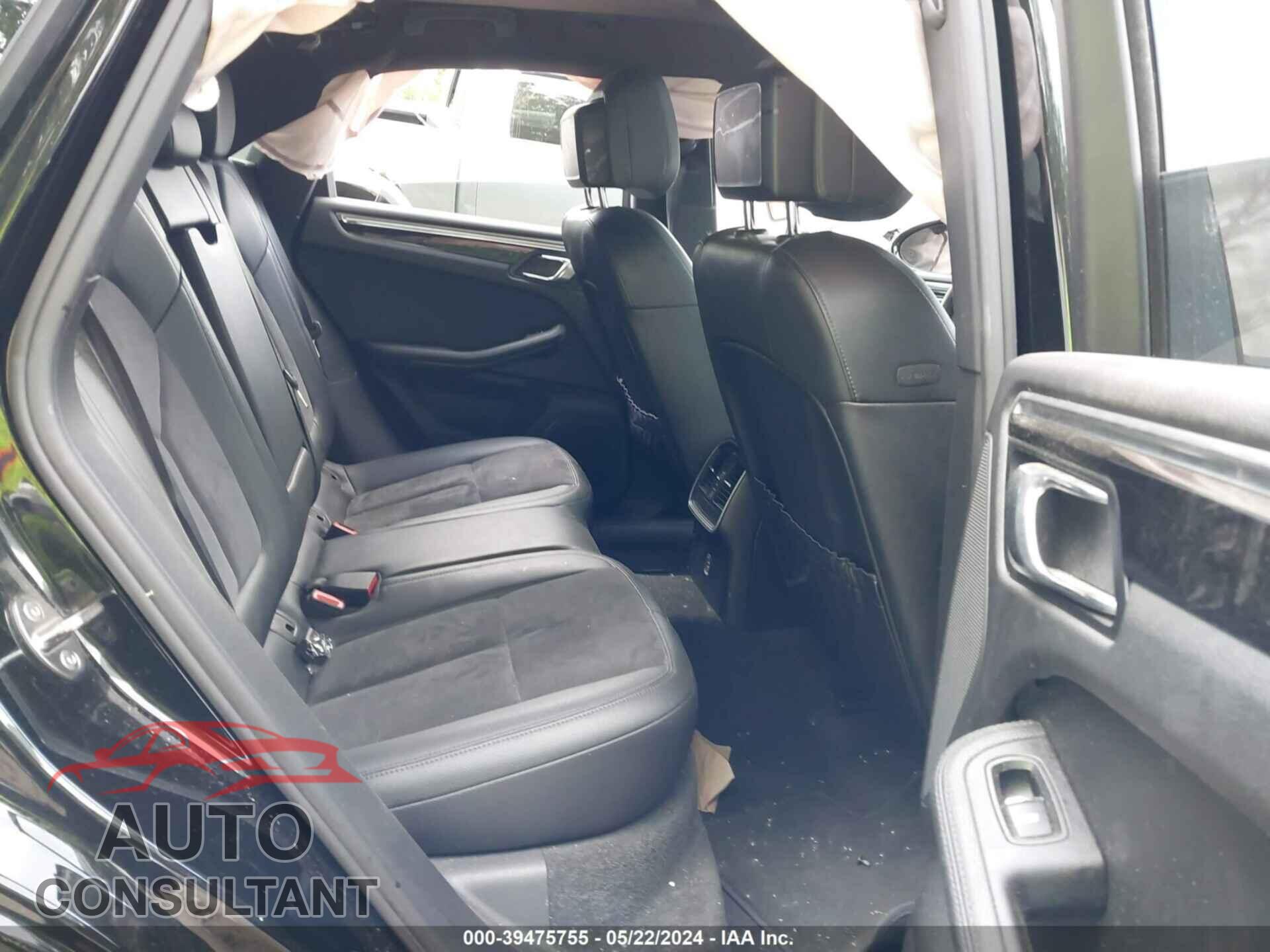 PORSCHE MACAN 2017 - WP1AA2A51HLB81402