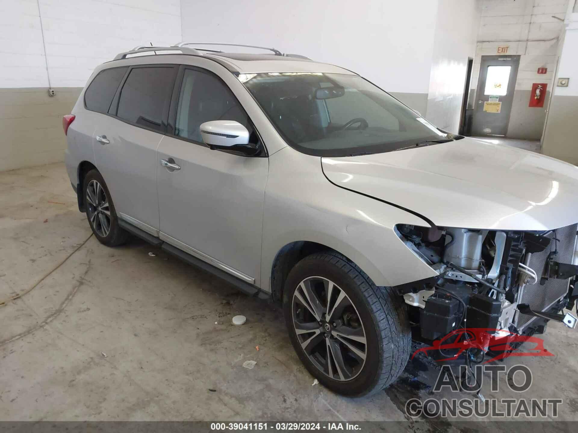 NISSAN PATHFINDER 2017 - 5N1DR2MM9HC642626