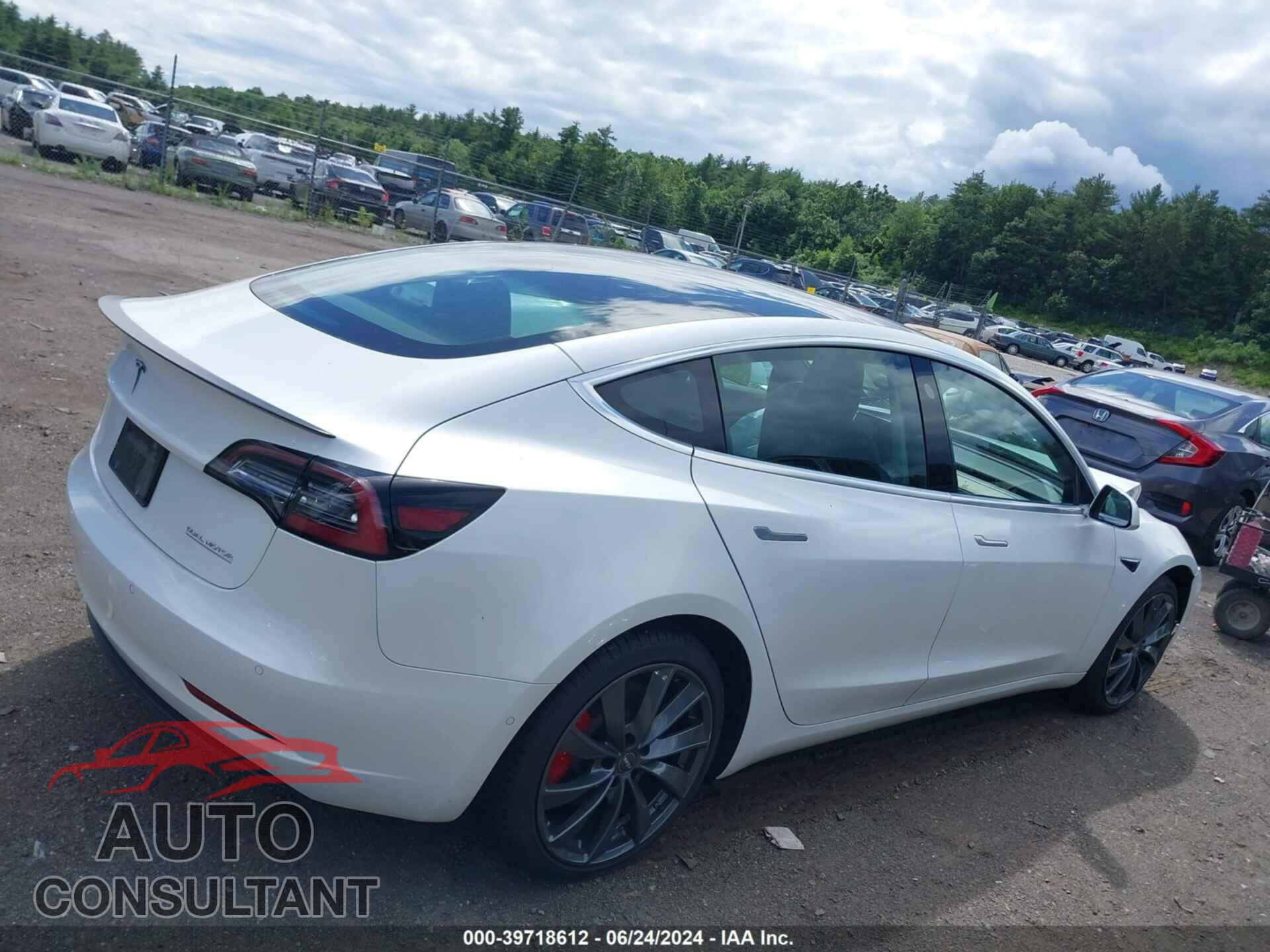 TESLA MODEL 3 2020 - 5YJ3E1EC9LF624263