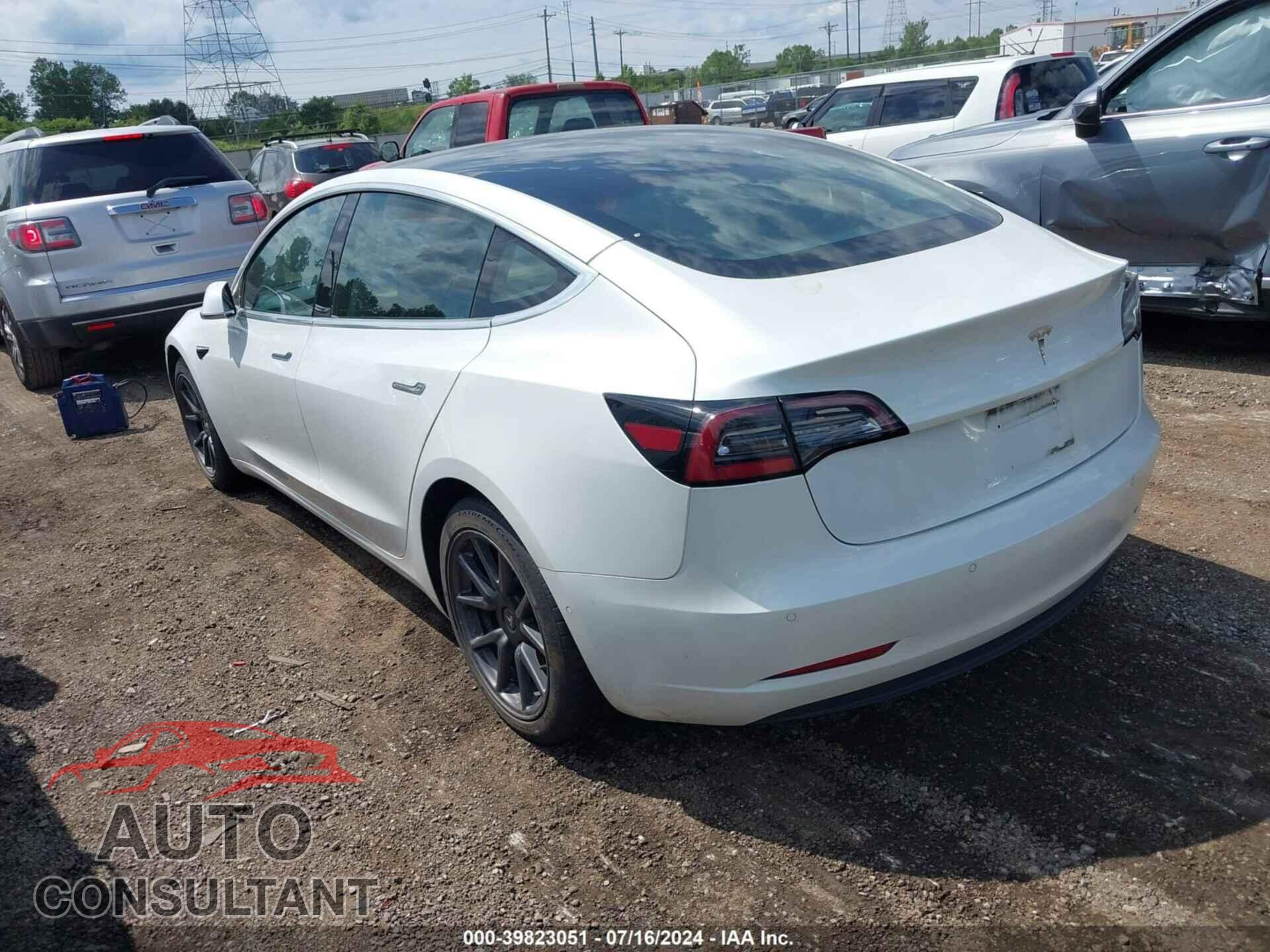 TESLA MODEL 3 2020 - 5YJ3E1EA7LF737143