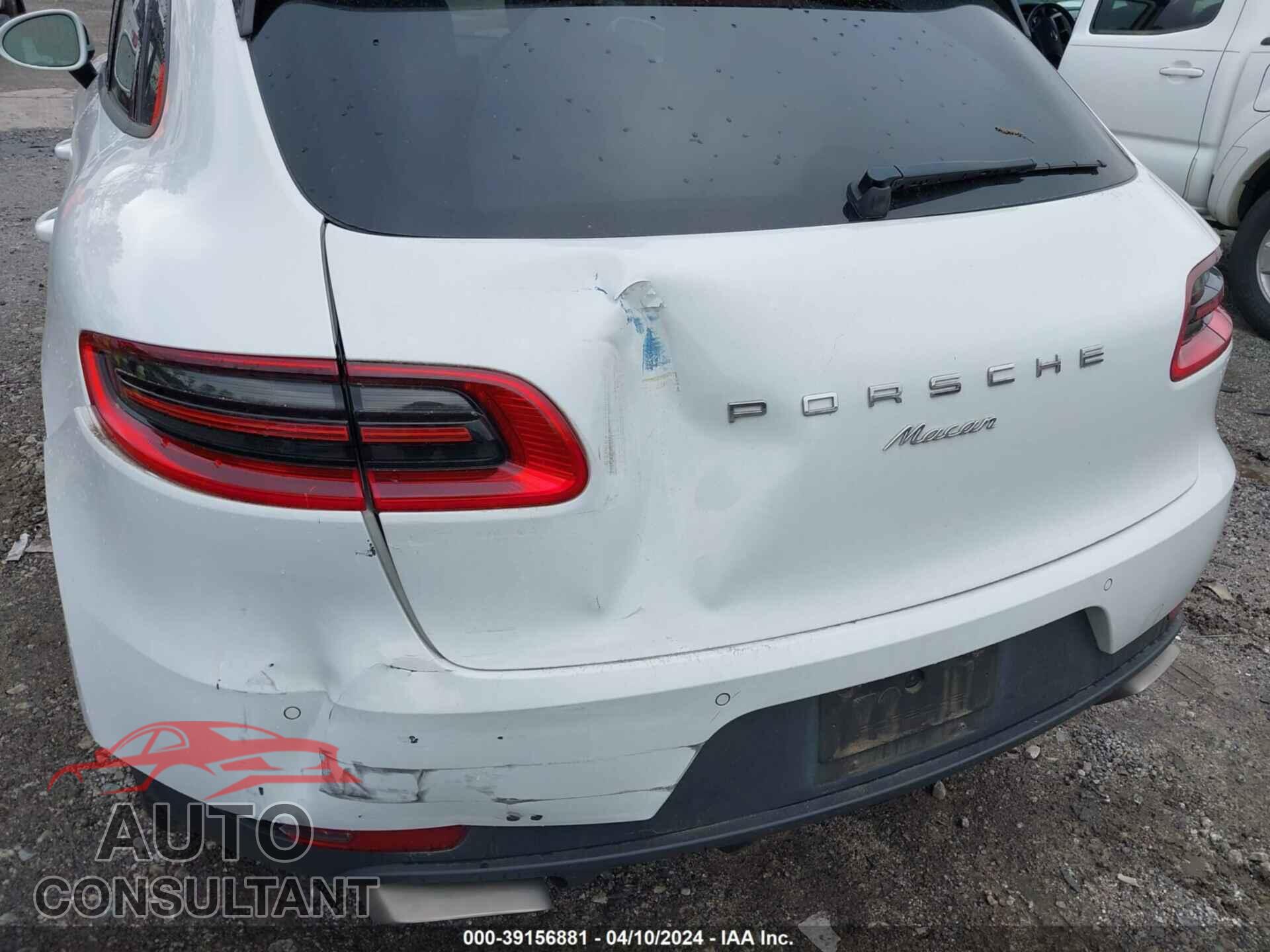 PORSCHE MACAN 2017 - WP1AA2A54HLB08735
