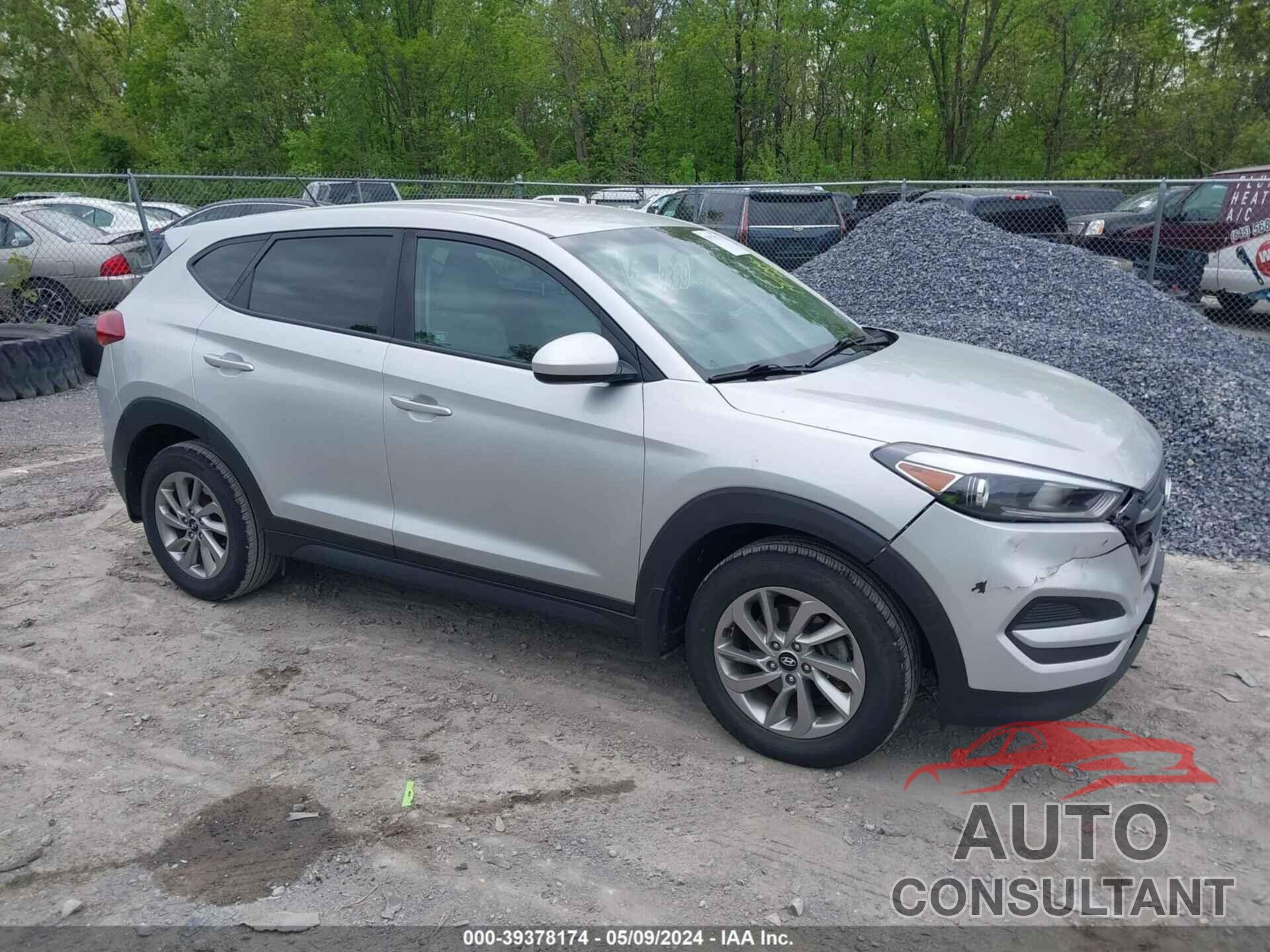 HYUNDAI TUCSON 2018 - KM8J2CA40JU822353