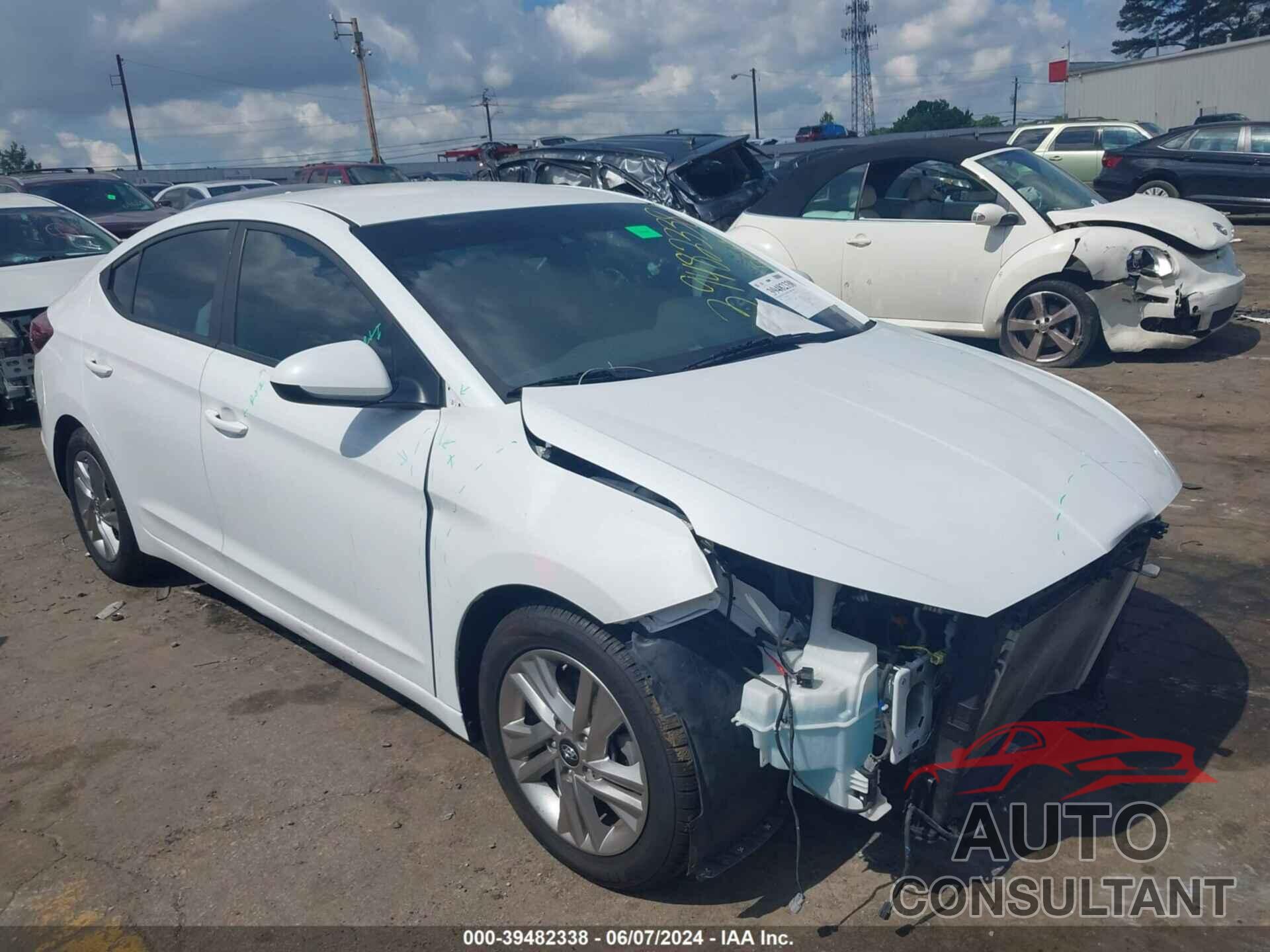 HYUNDAI ELANTRA 2020 - 5NPD84LFXLH576719