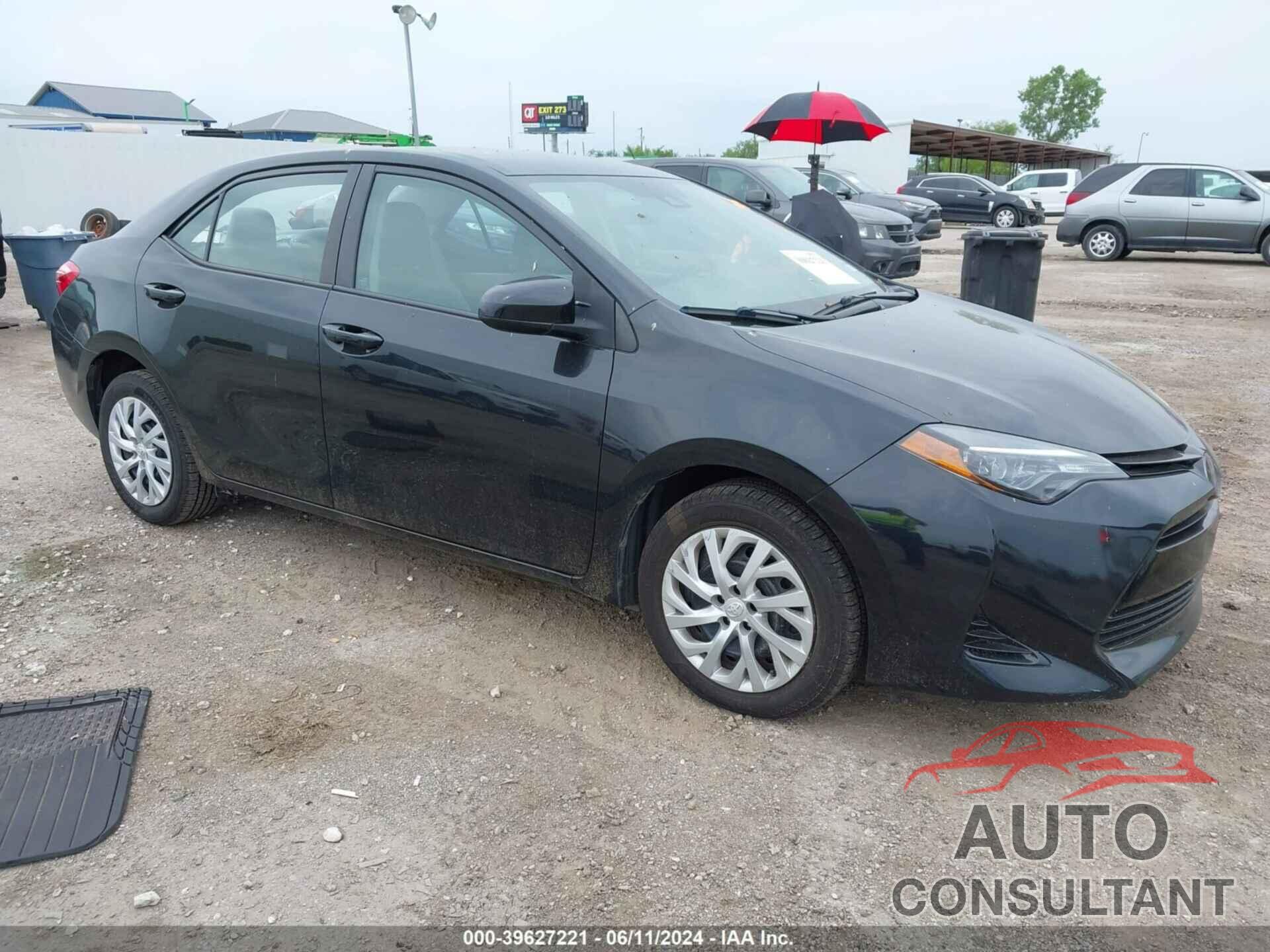 TOYOTA COROLLA 2018 - 5YFBURHE1JP753657