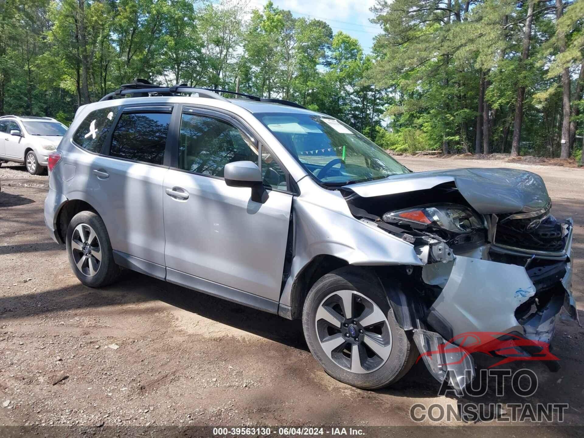 SUBARU FORESTER 2018 - JF2SJAEC5JH616490