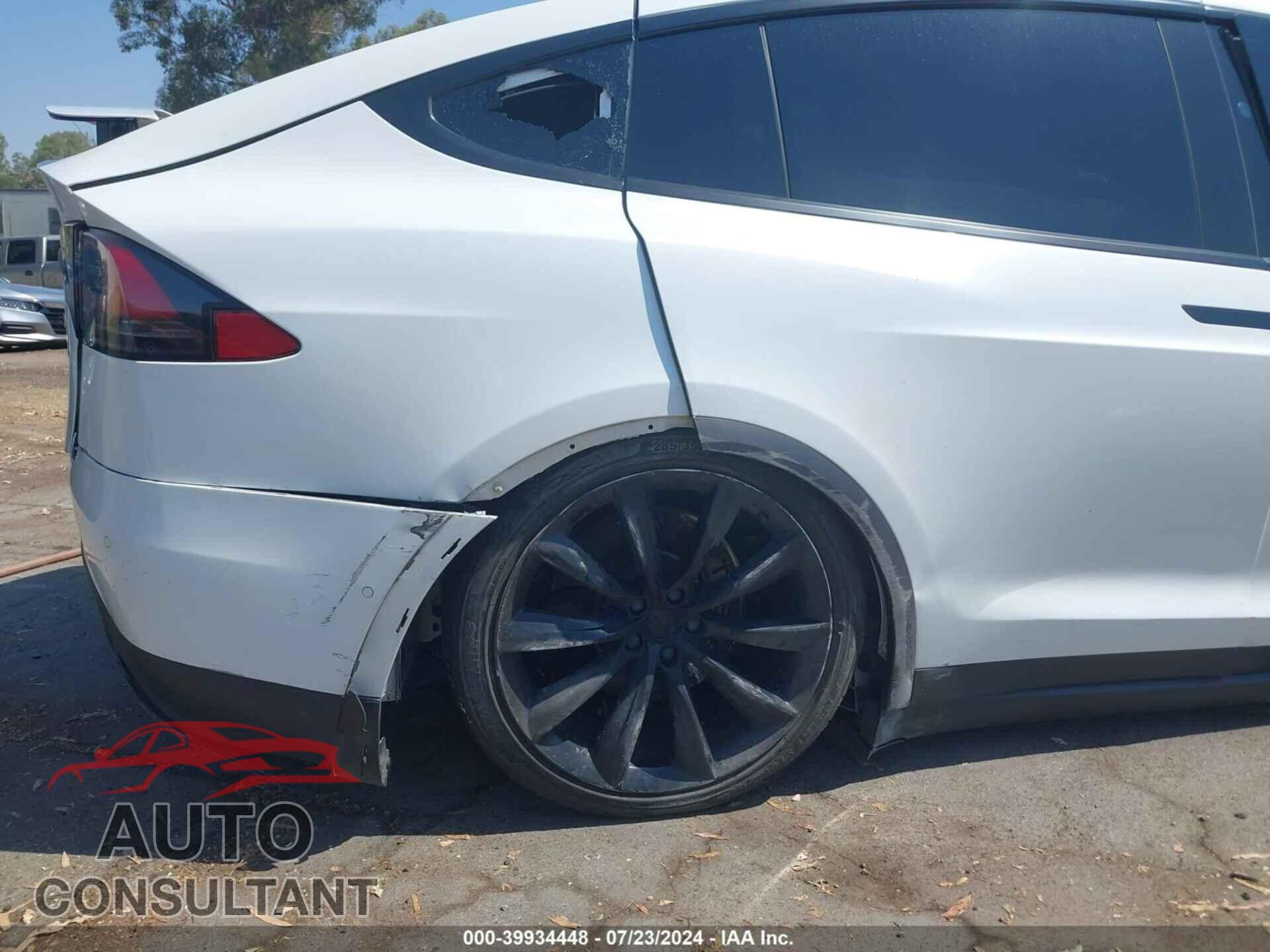 TESLA MODEL X 2019 - 5YJXCDE29KF207773