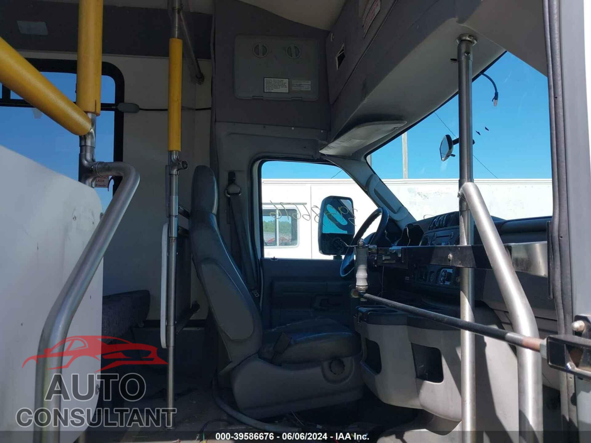 FORD E-450 CUTAWAY 2017 - 1FDFE4FSPHDC72074